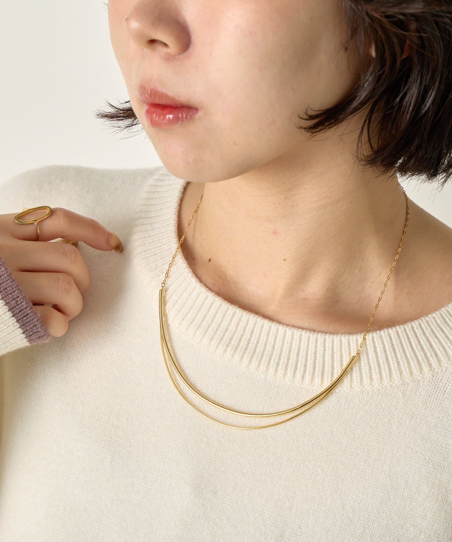 Jena　espace merveilleux(ジェナ　エスパスメルヴェイユ) アーチラインネックレス