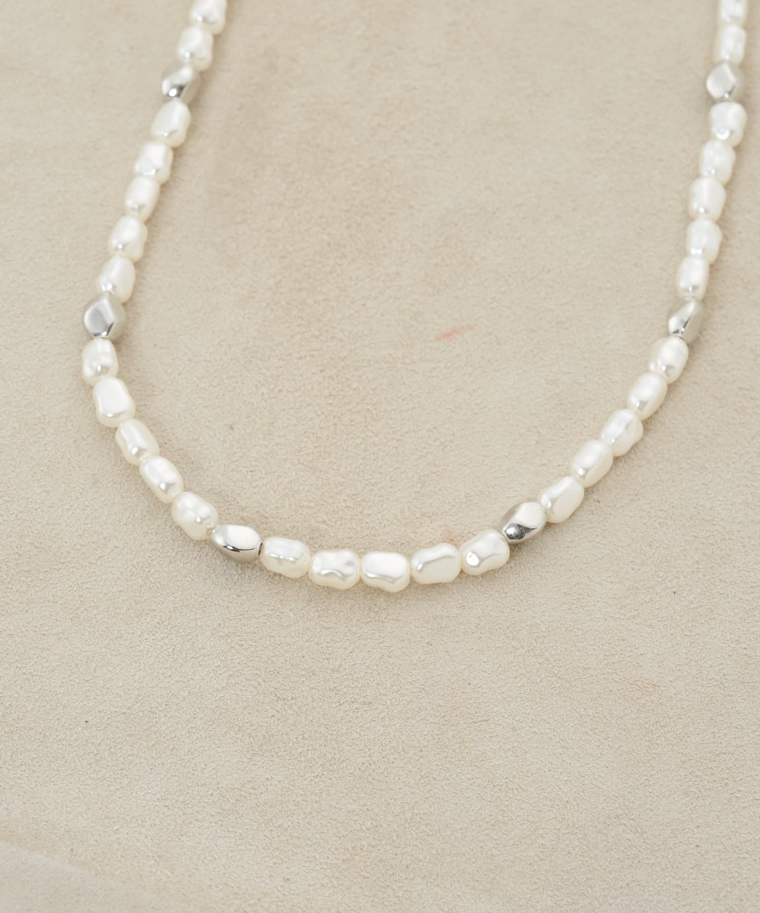 Jena　espace merveilleux(ジェナ　エスパスメルヴェイユ) ミックスパールネックレス