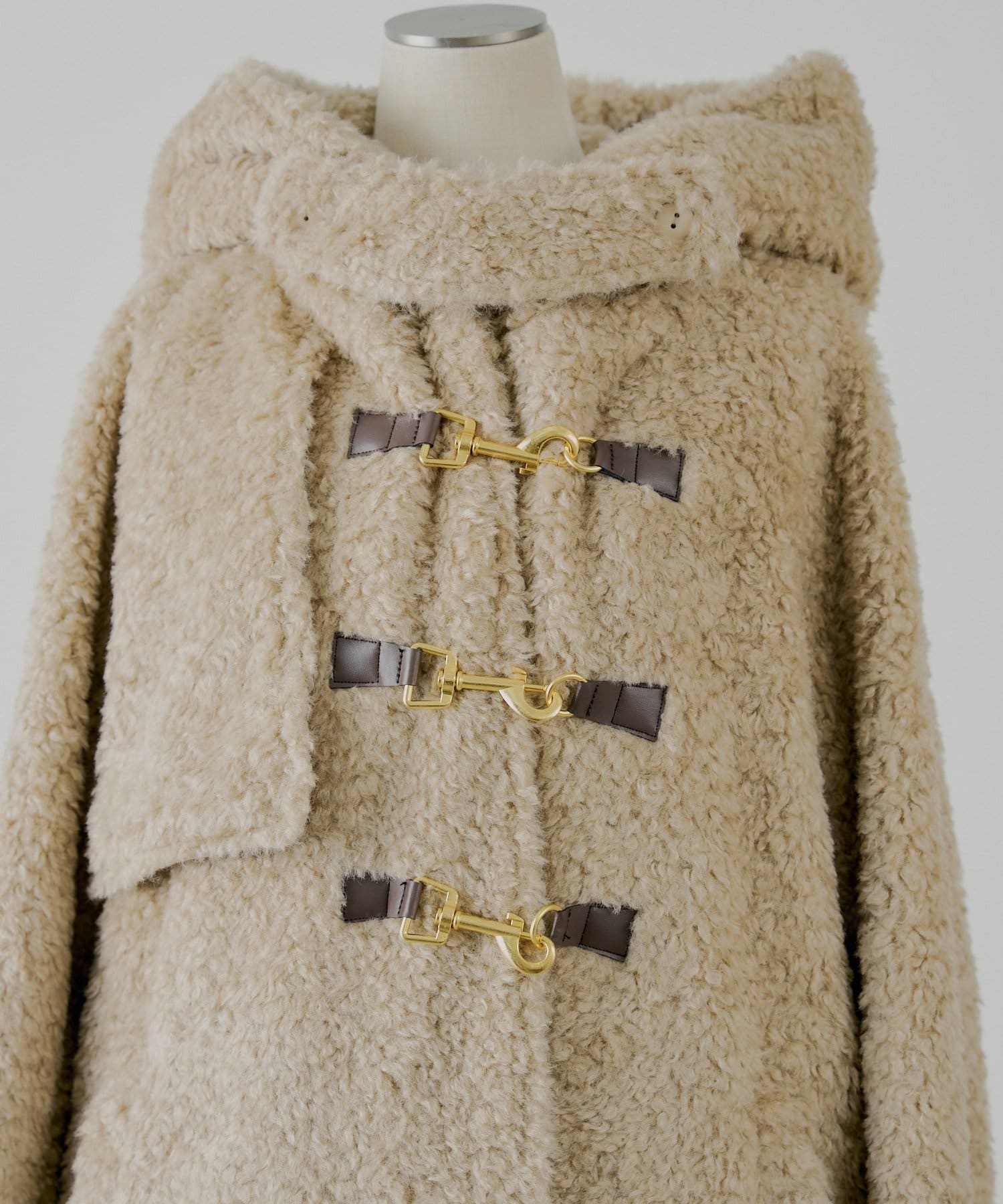 Chico(チコ) 【SALON by Chico】ショートボアフードロングダッフルコート