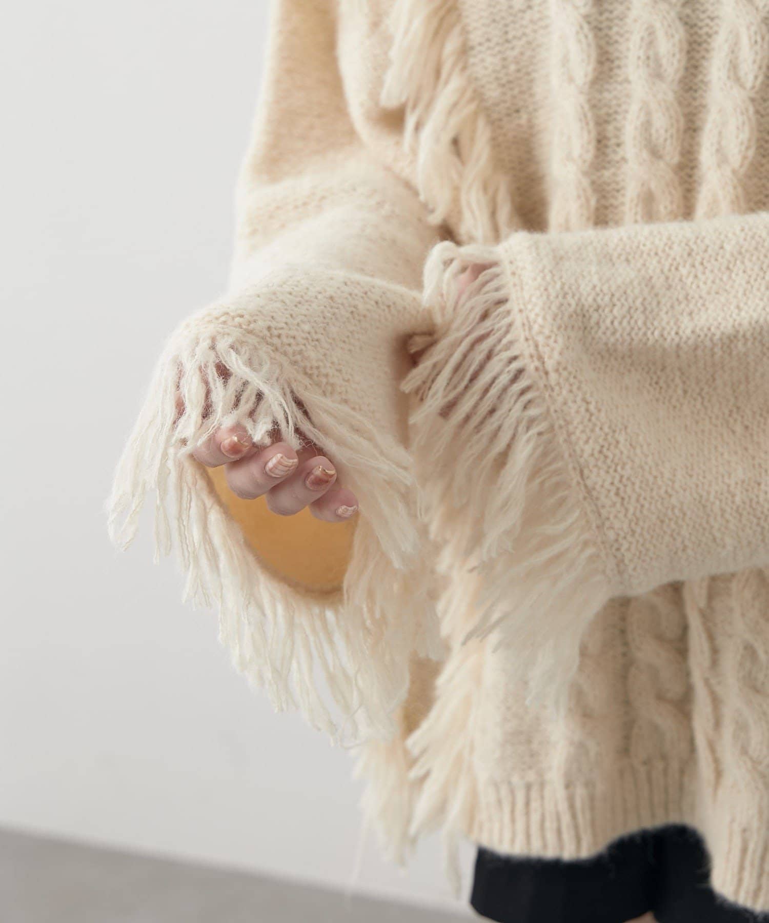 mline(エムライン) [mline]【前後2WAY】フリンジＶニット