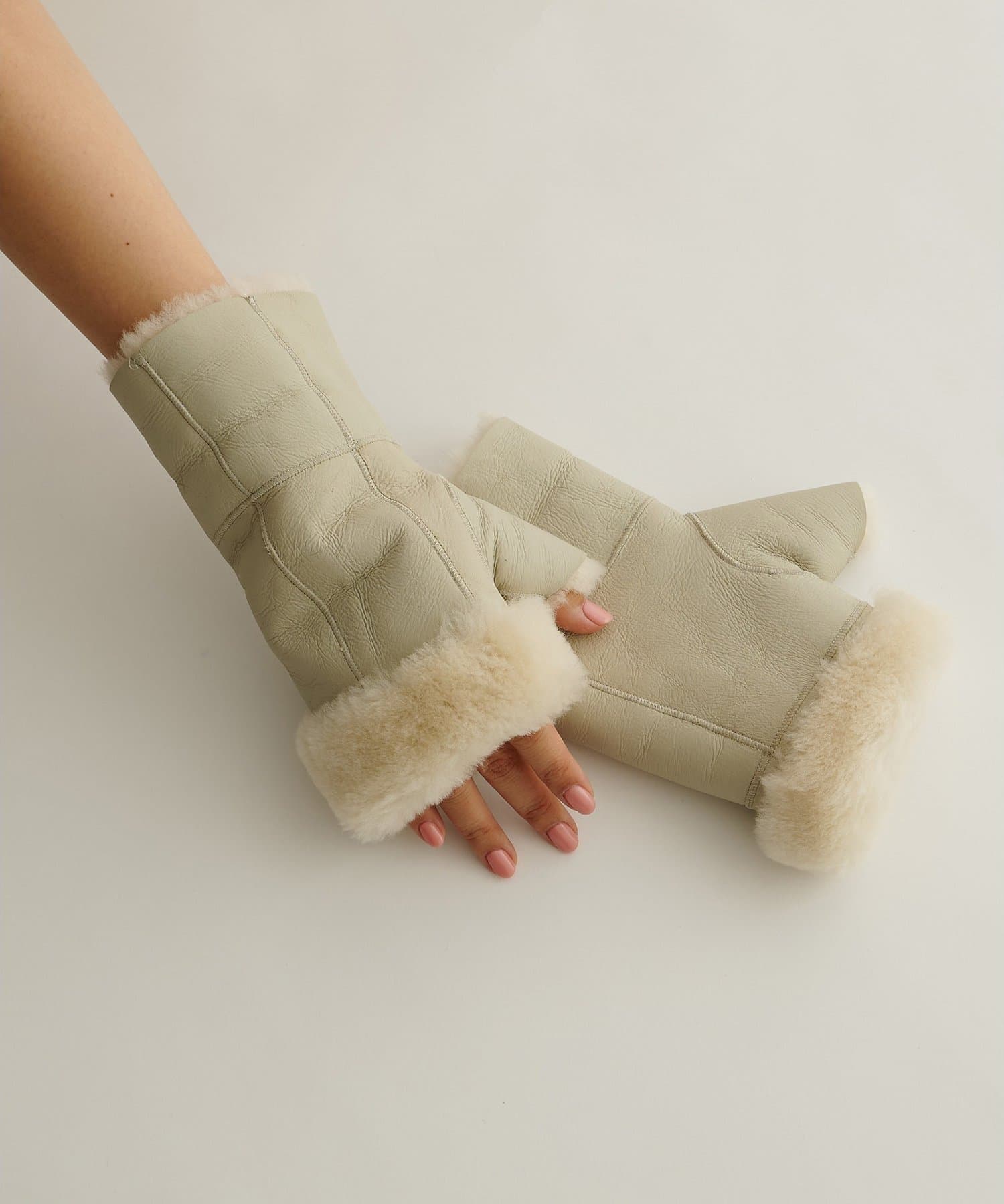 Whim Gazette(ウィム ガゼット) ムートングローブ