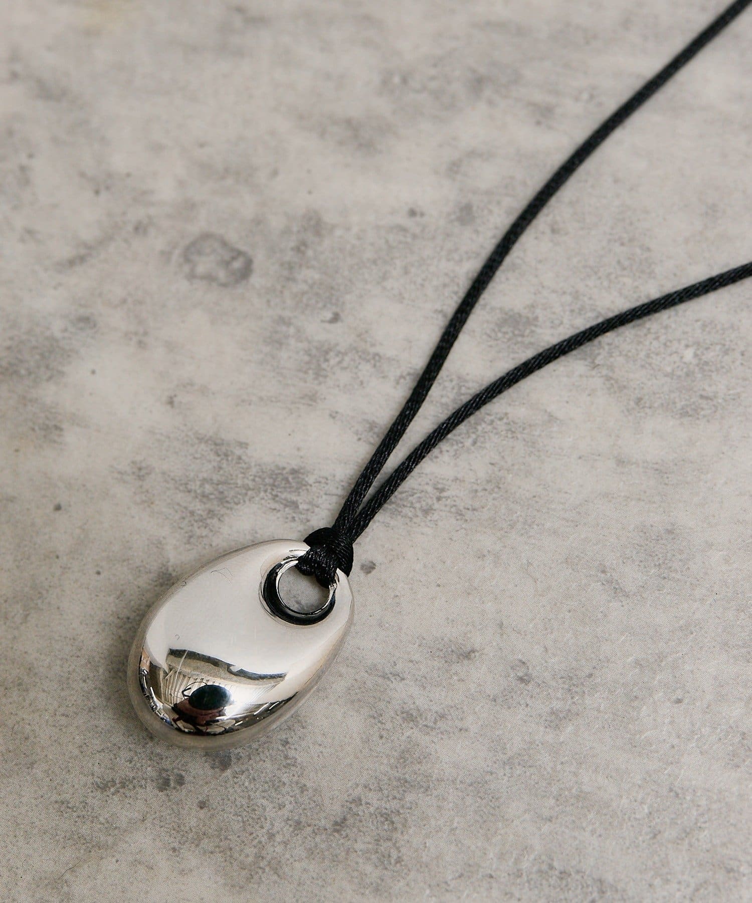 mystic(ミスティック) モチーフチョーカー ネックレス