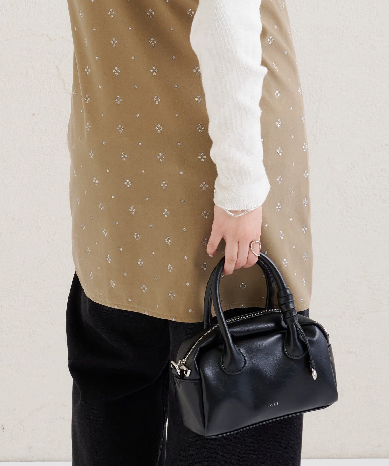 mystic(ミスティック) シャイニーベロアミニキャミワンピース