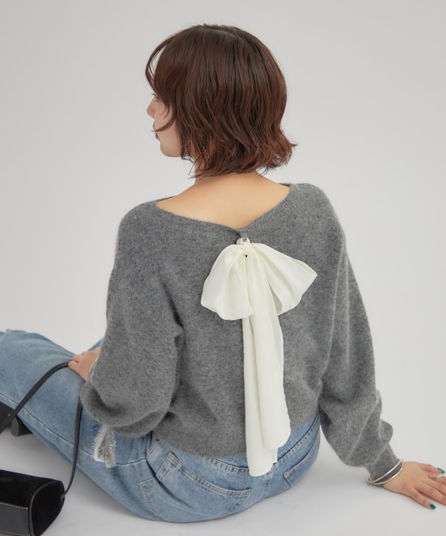 mystic(ミスティック) 《大きめのリボンで一枚で映えます◎》【リボンは取り外し可】リボン付きニットプルオーバー