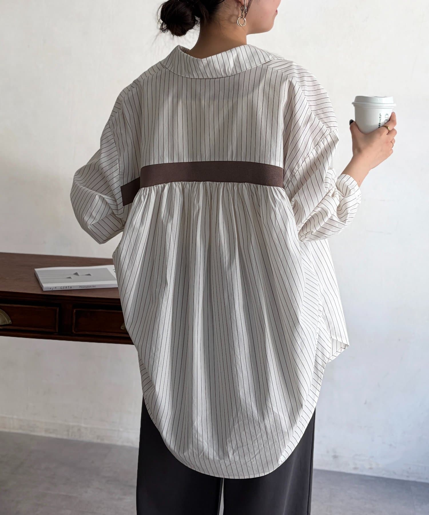 Chez toi(シェトワ) コットンBACKテープシャツ