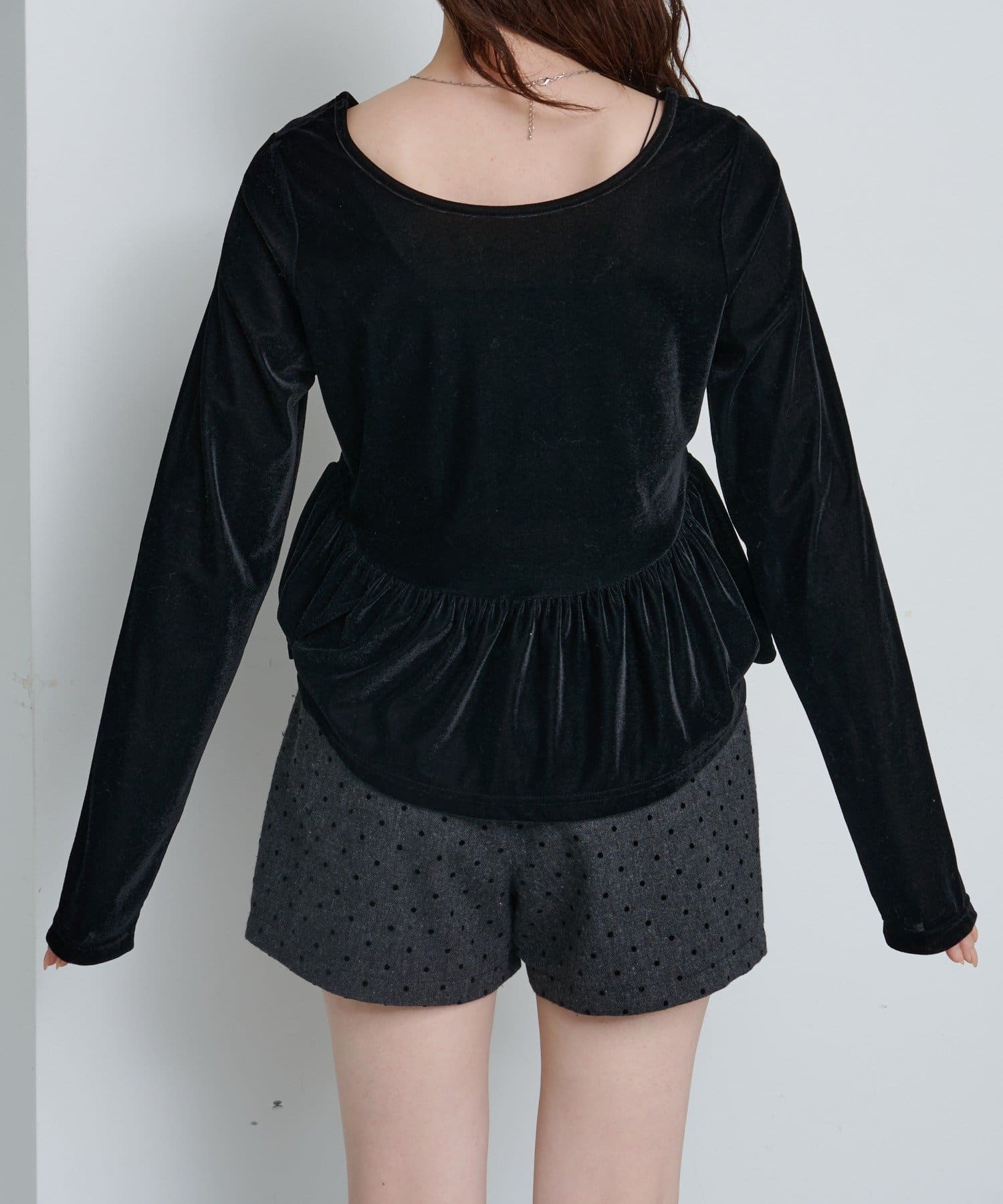 Kastane(カスタネ) ロゴペプラムベロアトップス