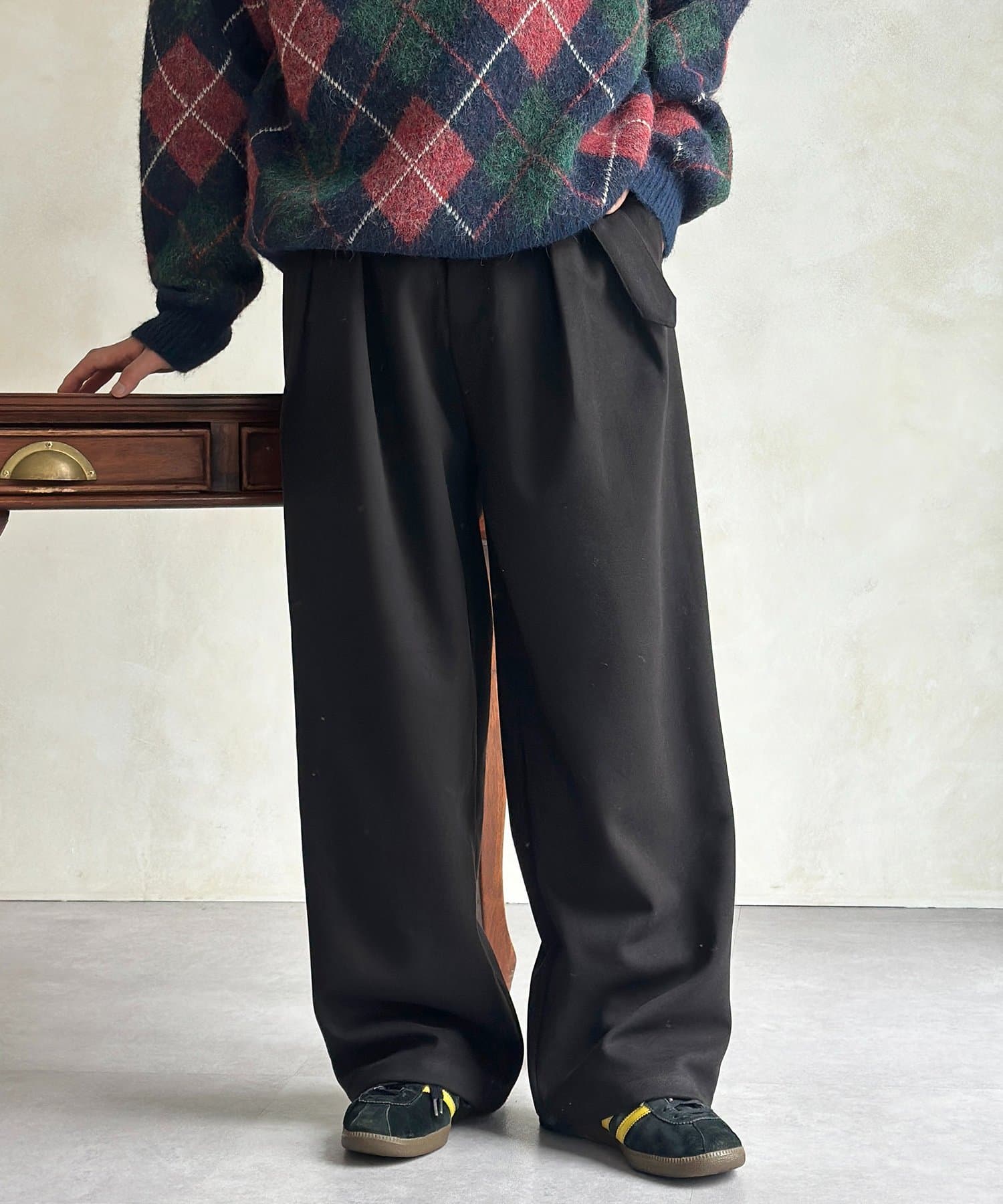 CPCM(シーピーシーエム) フェイクウールベルテッドスラックス