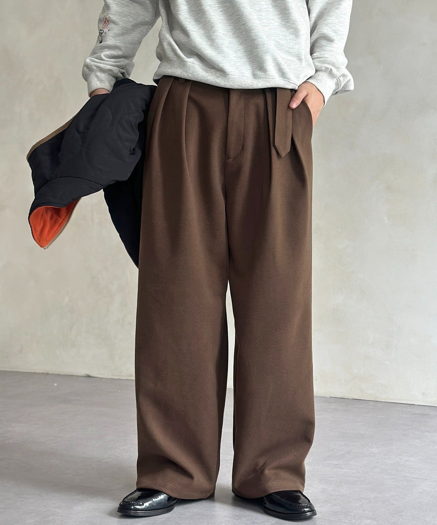 CPCM(シーピーシーエム) フェイクウールベルテッドスラックス