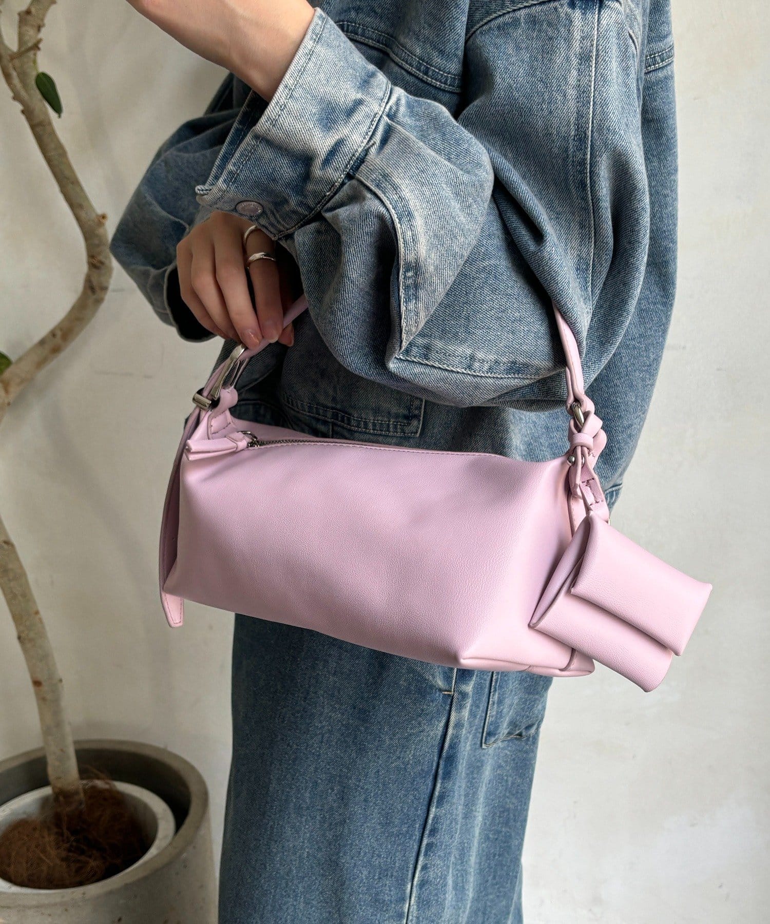 DOUDOU(ドゥドゥ) ツイストワンハンドルバッグ