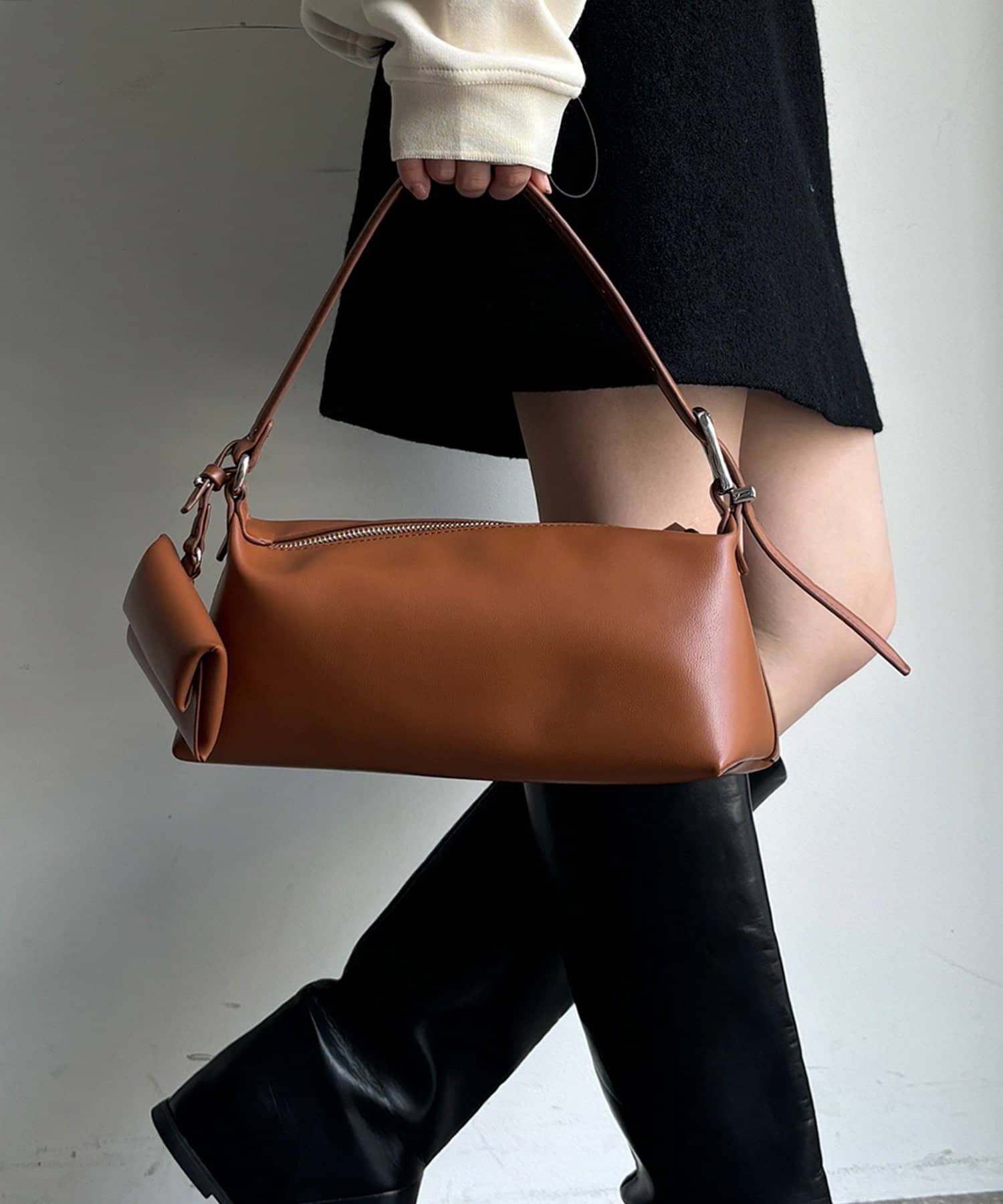 DOUDOU(ドゥドゥ) ツイストワンハンドルバッグ