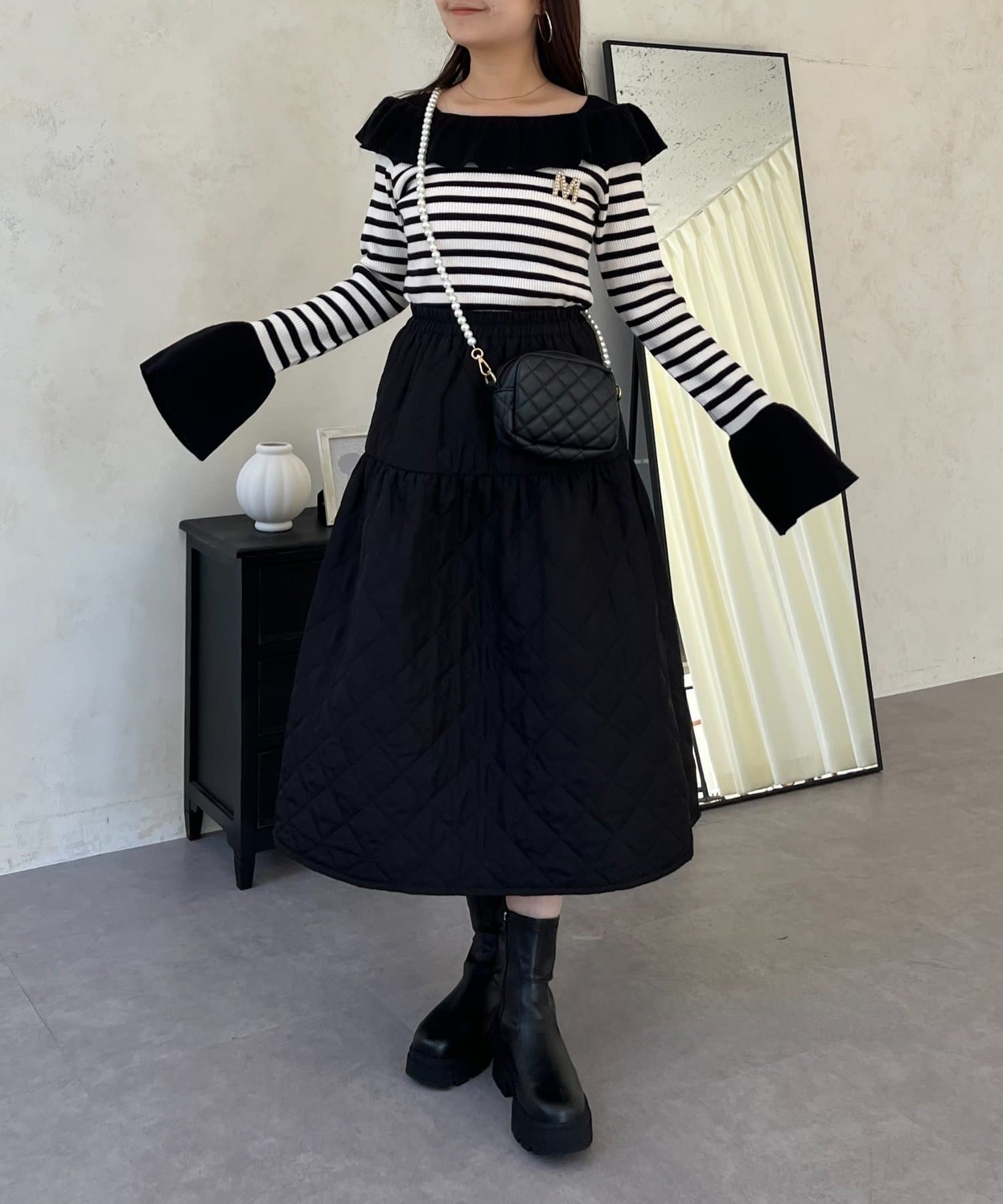 prose verse(プロズヴェール) オフショルライクフリルリブニット