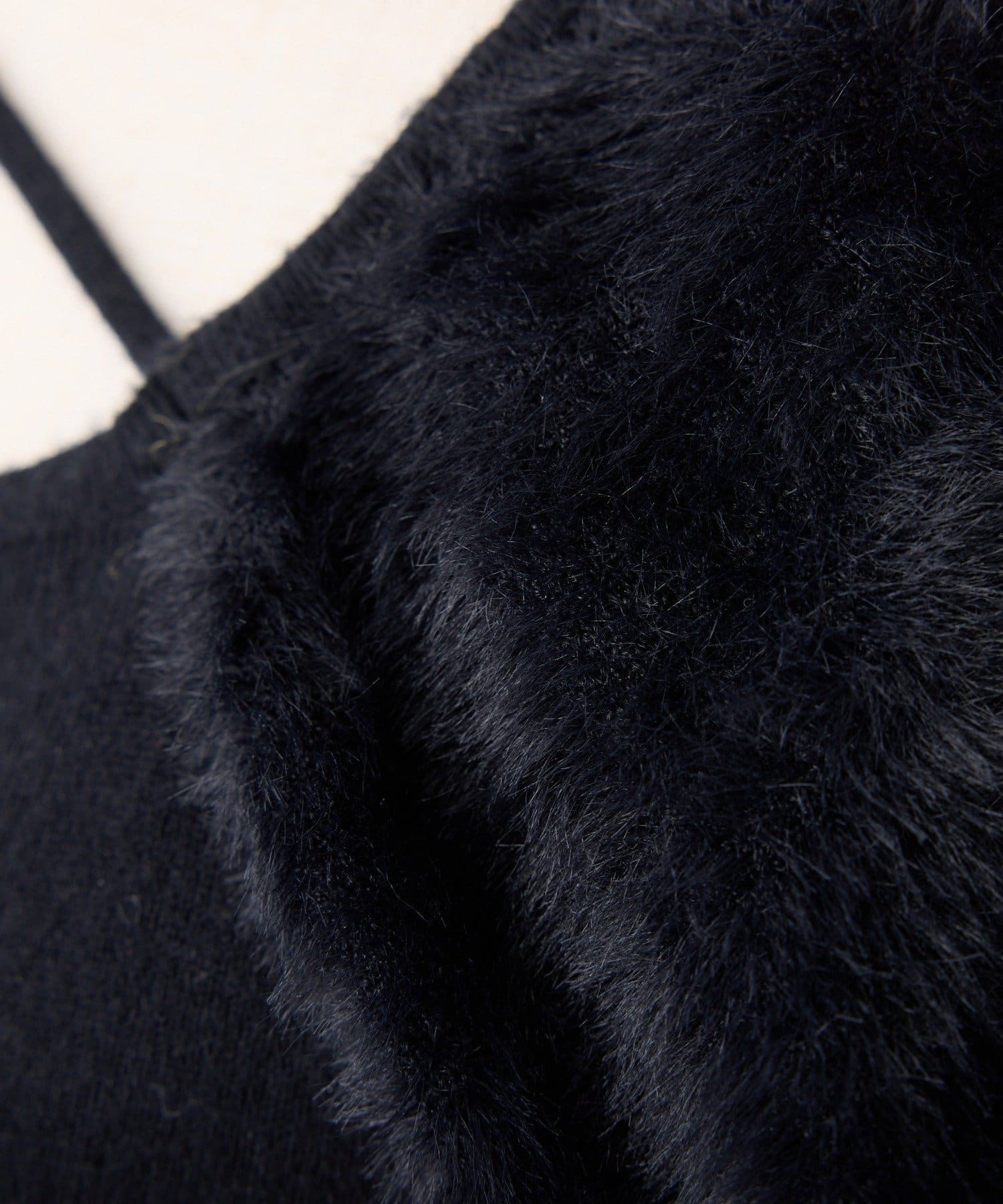 NICE CLAUP / OLIVE des OLIVE OUTLET(ナイスクラップ  / オリーブ デ オリーブ アウトレット) 【OLIVE des OLIVE】袖フェザーニット