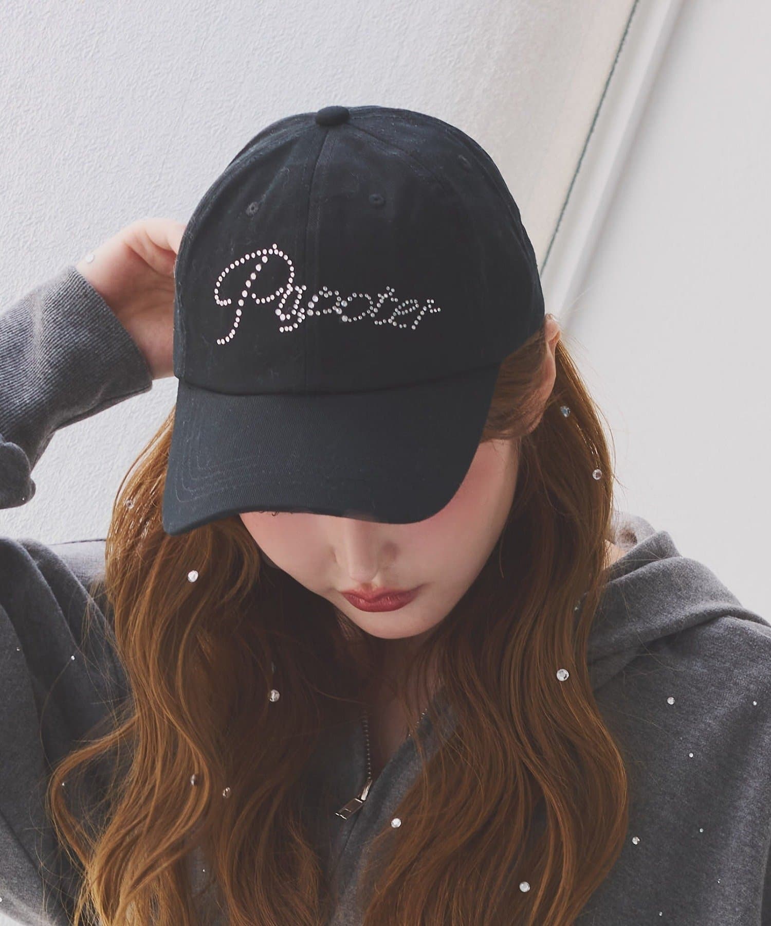NICE CLAUP / OLIVE des OLIVE OUTLET(ナイスクラップ  / オリーブ デ オリーブ アウトレット) 【one after another】ビジューロゴキャップ