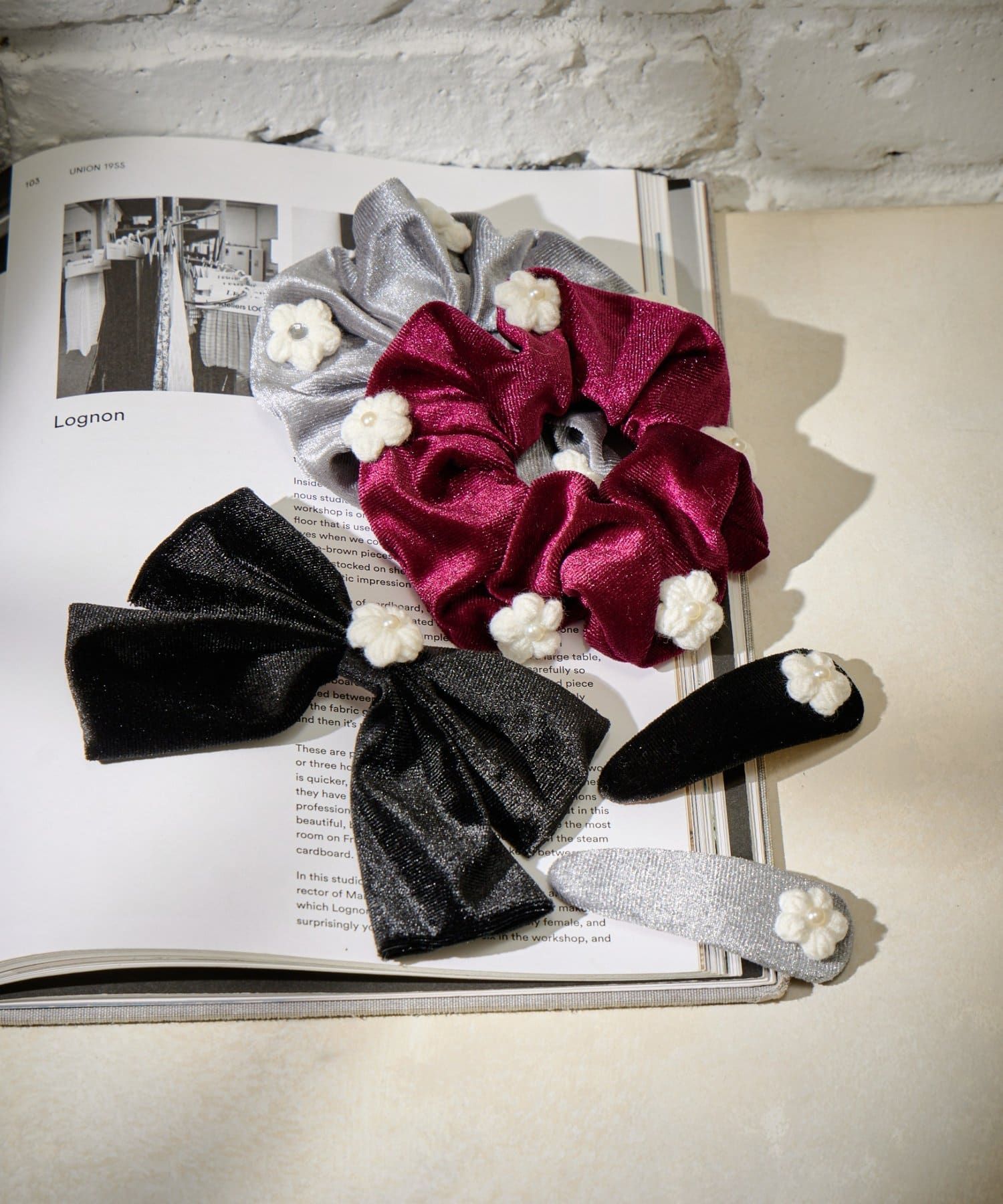 Lattice(ラティス) フラワーモチーフ付きリボンバレッタ