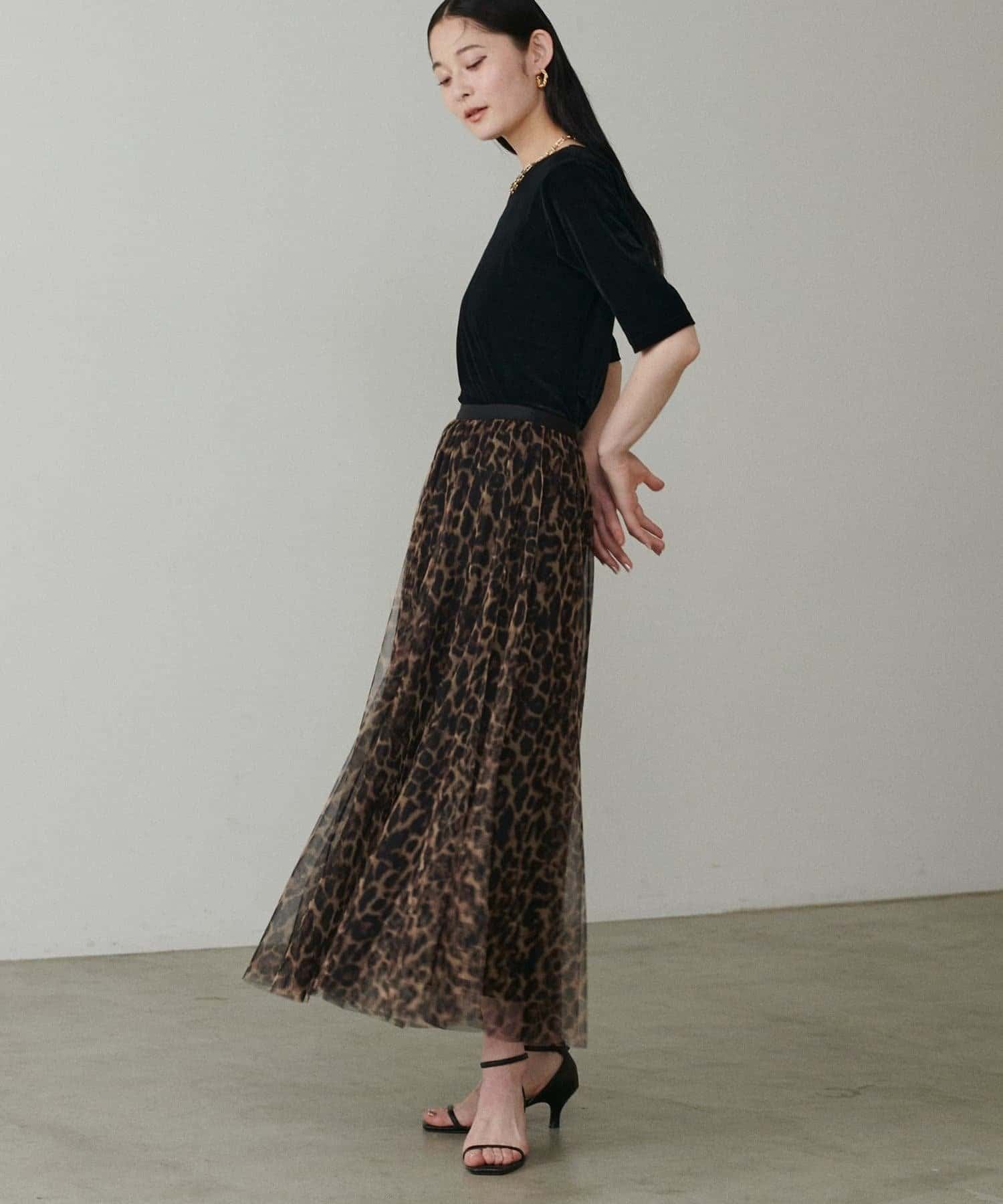 NICE CLAUP / OLIVE des OLIVE OUTLET(ナイスクラップ  / オリーブ デ オリーブ アウトレット) 【LARUTA】シアーベロア５分袖ドレーププルオーバー