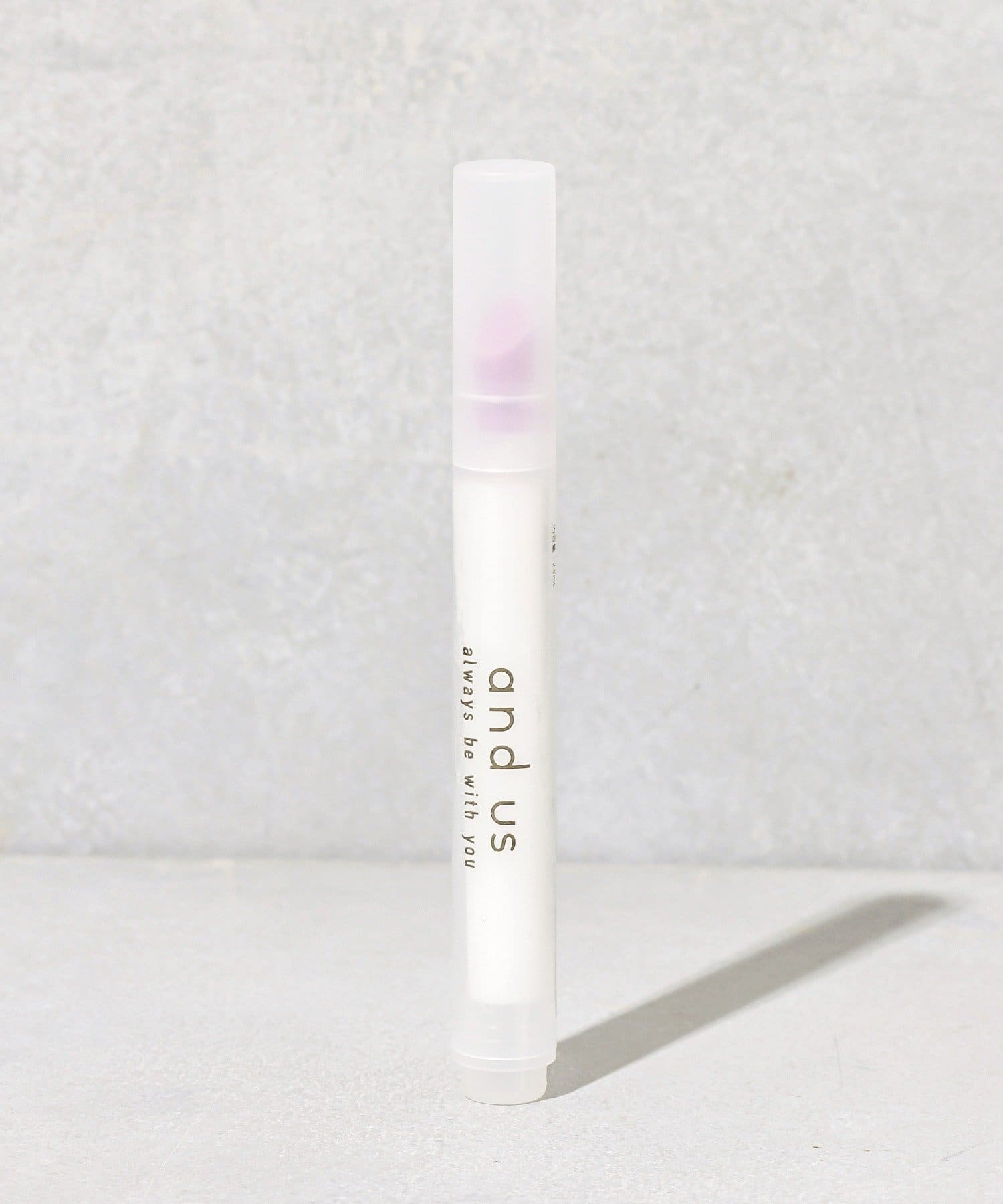 3COINS(スリーコインズ) モイストキューティクルペン／and us