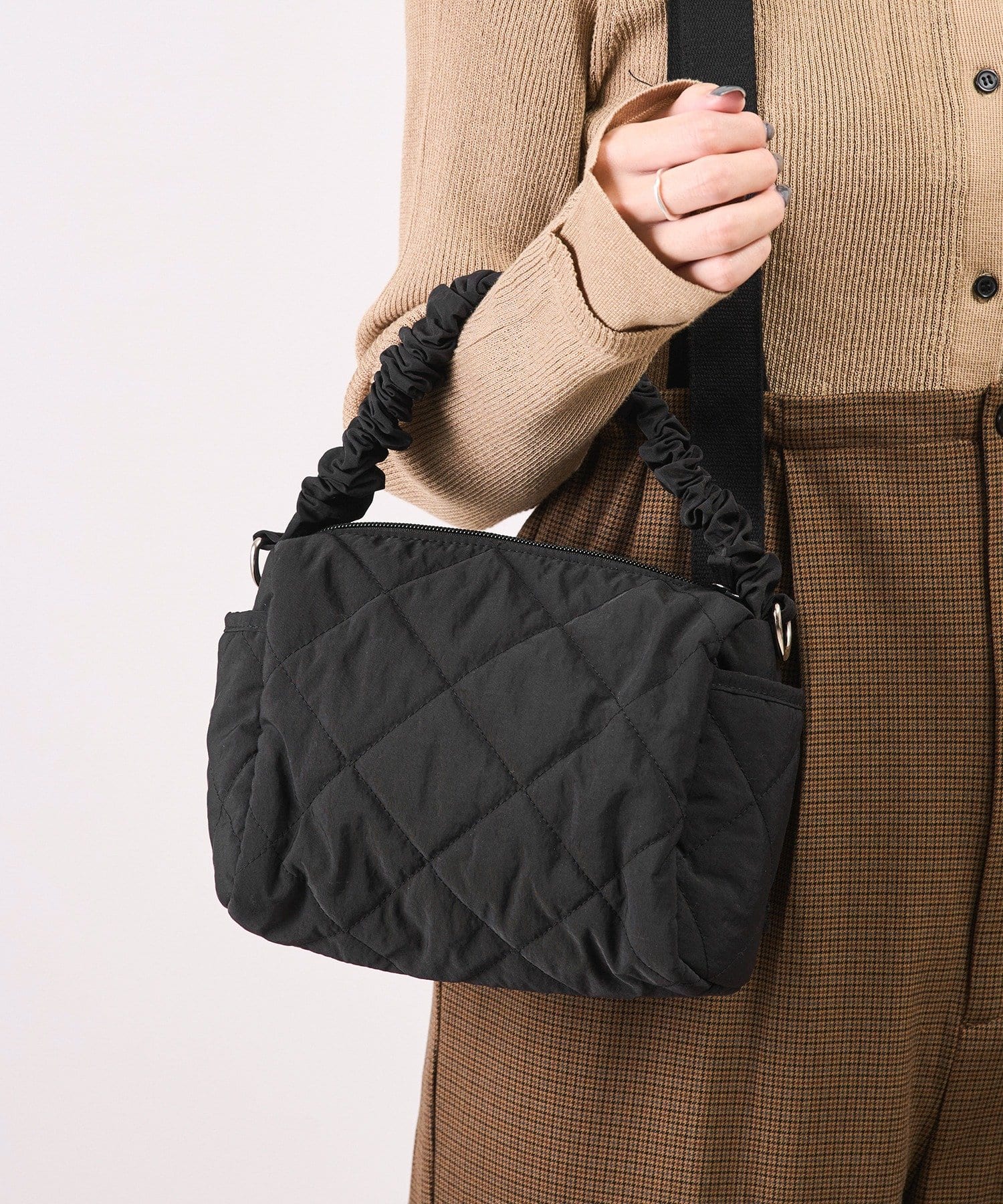 3COINS(スリーコインズ) 2wayキルティングショルダーバッグ