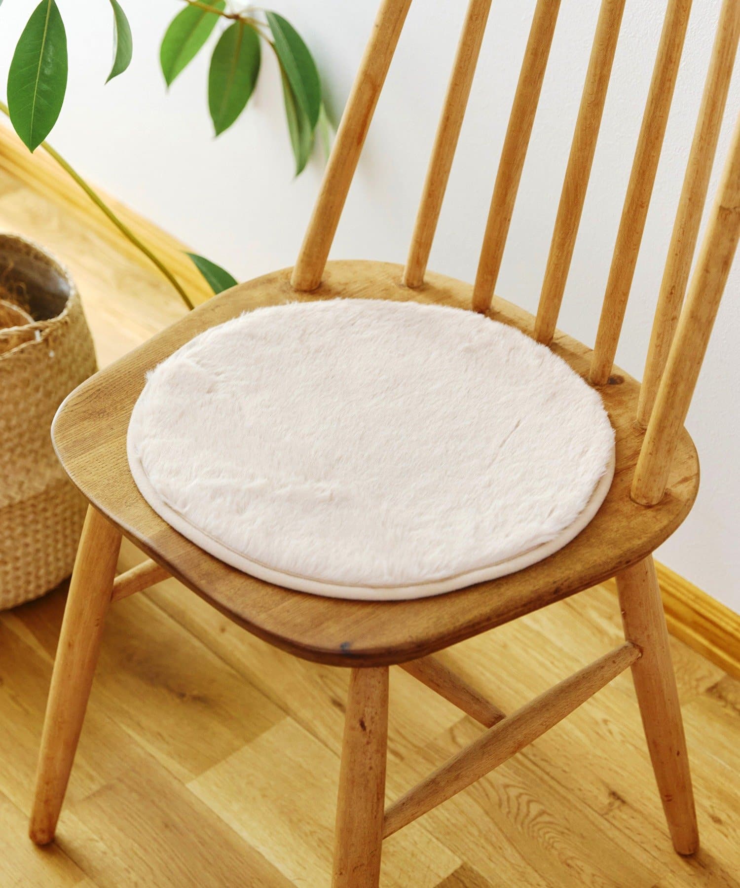 salut!(サリュ) フェイクラビットファーチェアパッド