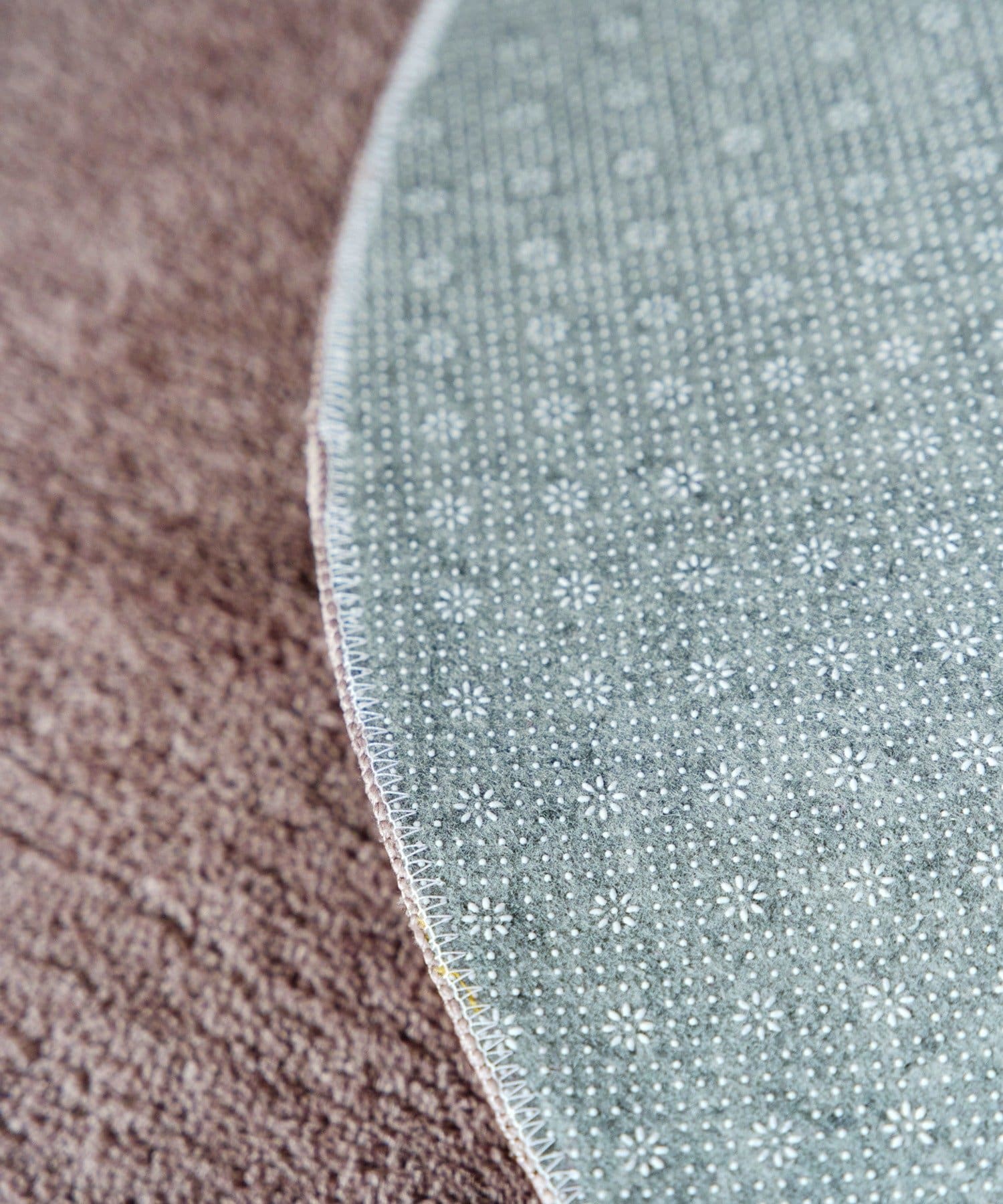 salut!(サリュ) fluffyラウンドマット：90cm