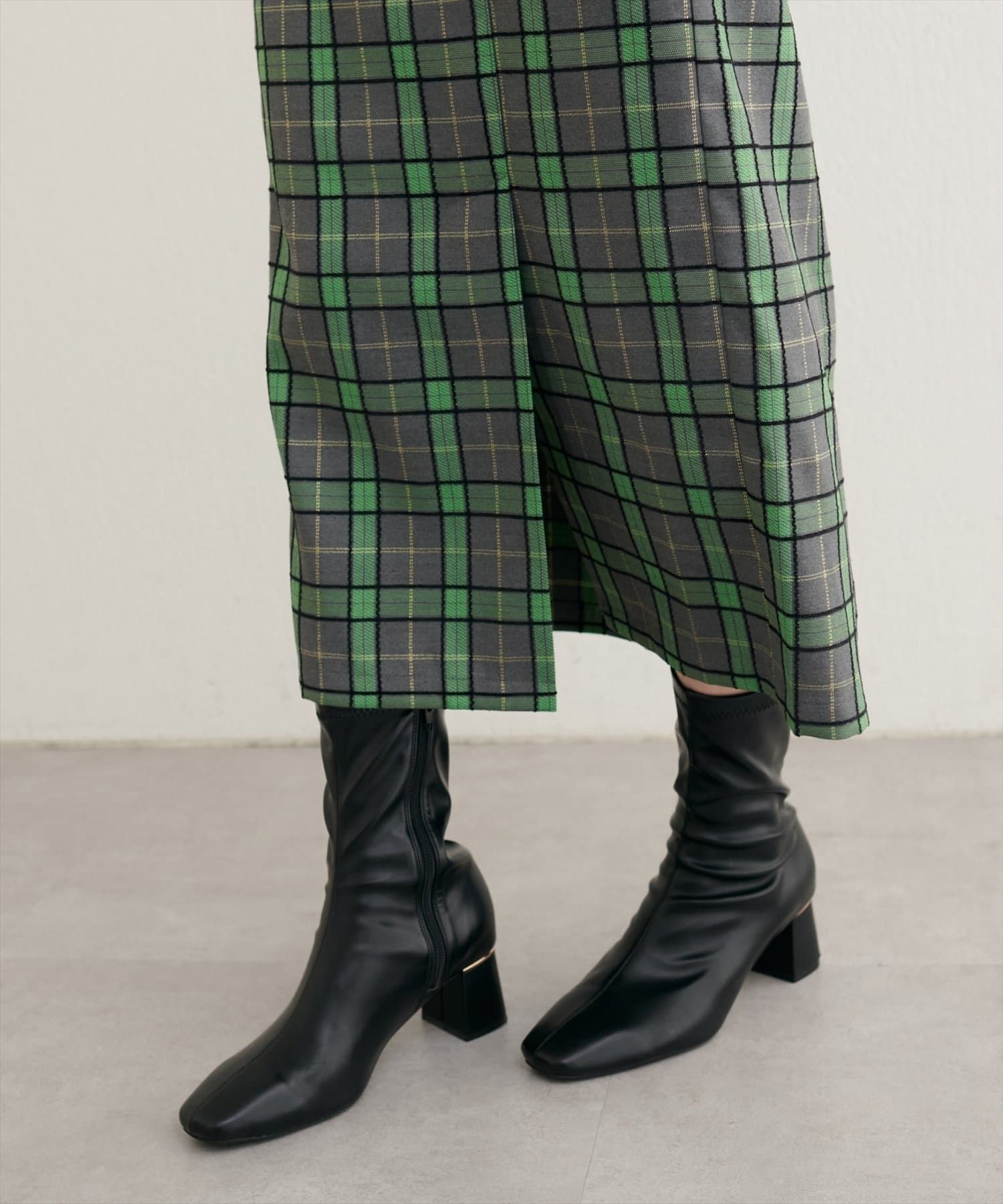 NICE CLAUP / OLIVE des OLIVE OUTLET(ナイスクラップ  / オリーブ デ オリーブ アウトレット) 【natural couture】デザイン釦ラップ風チェックスカート