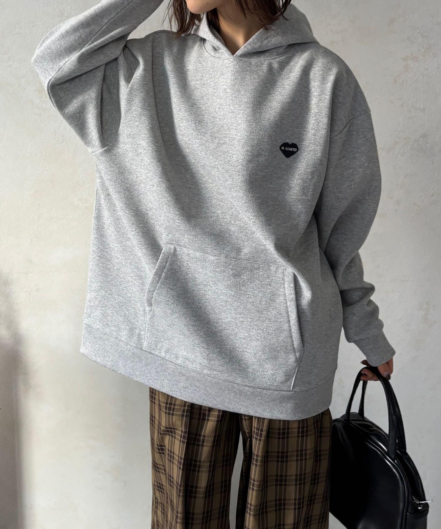 LOCUST(ローカスト) 【ユニセックス】ヘビー裏起毛パーカー