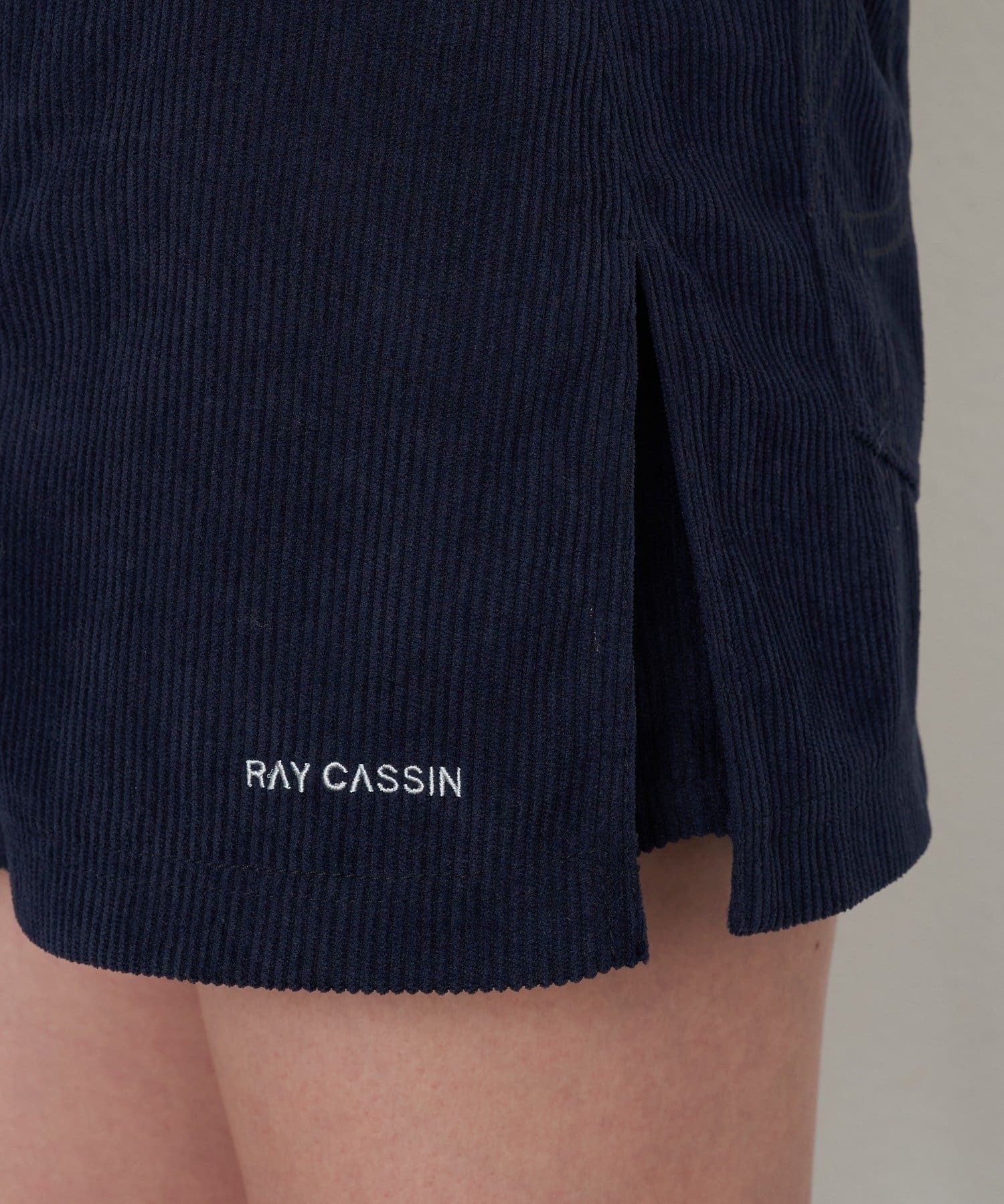 RAY CASSIN(レイカズン) コーデュロイピグメントマイクロショーツ