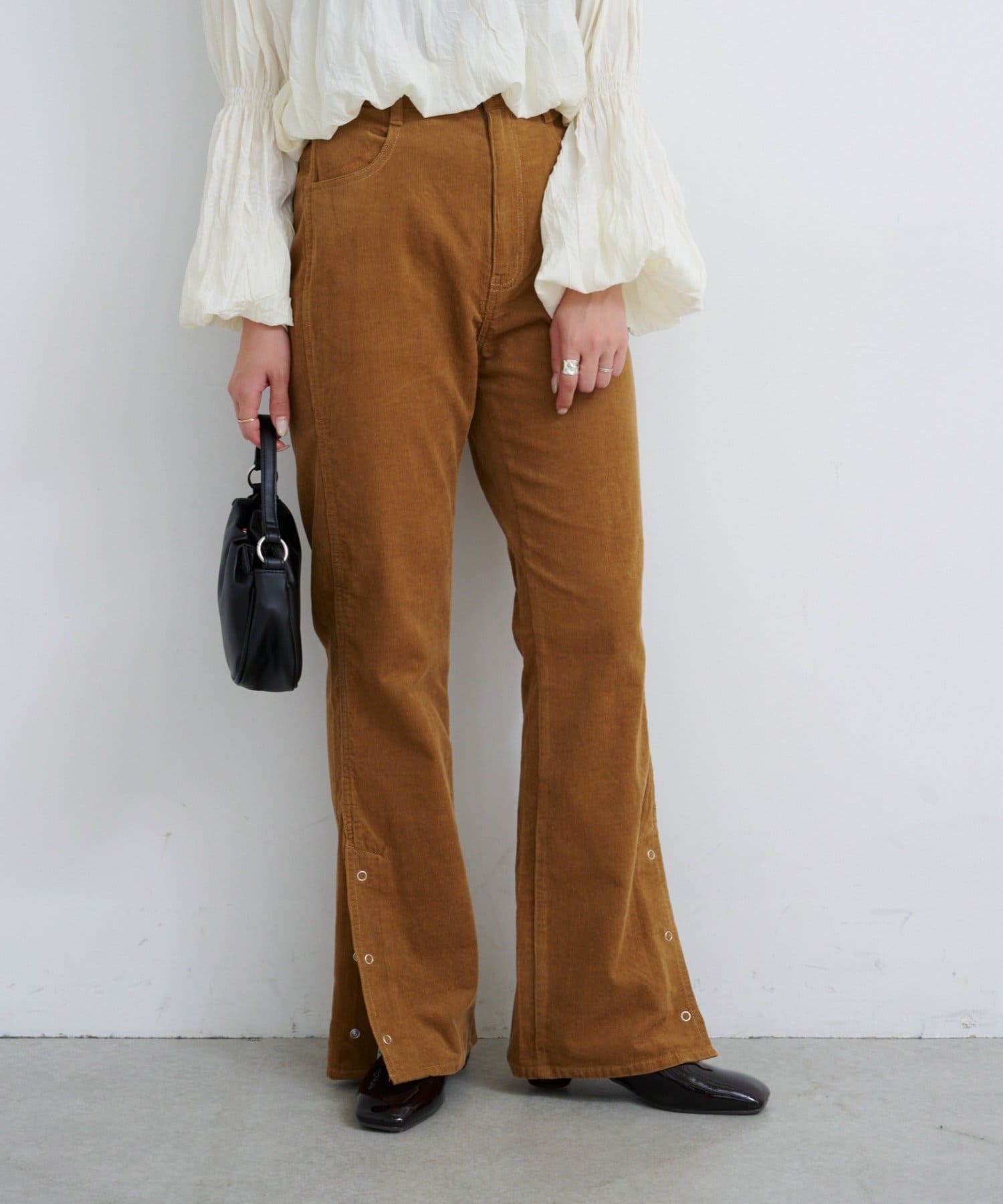 OUTLET(アウトレット) 【Kastane】コーデュロイパンツ