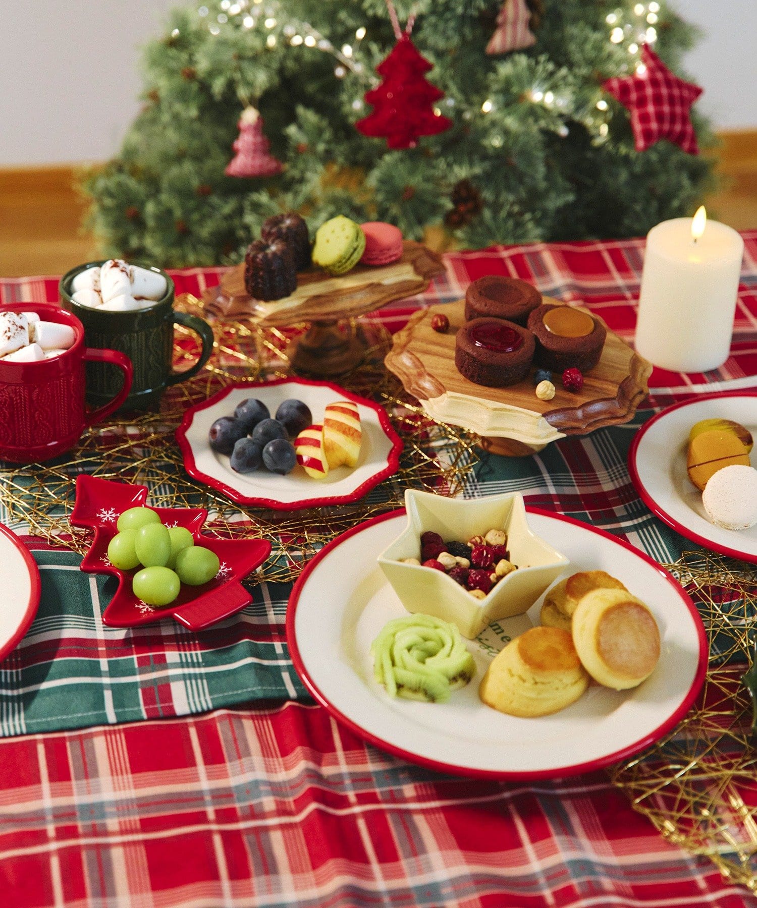 salut!(サリュ) クリスマステーブルクロス:130×100cm/クリスマスアフタヌーンティー