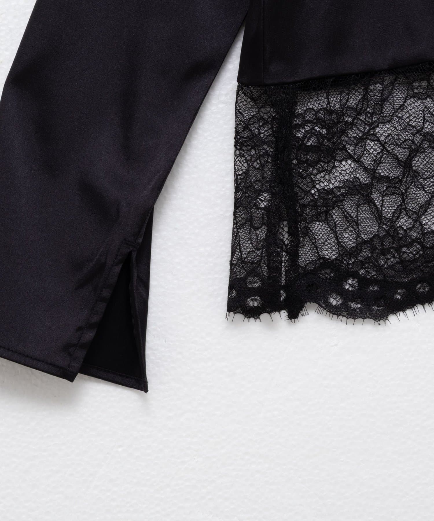 NOLLEY'S(ノーリーズ) ウォッシャブル裾レース2WAYオトナサテンブラウス