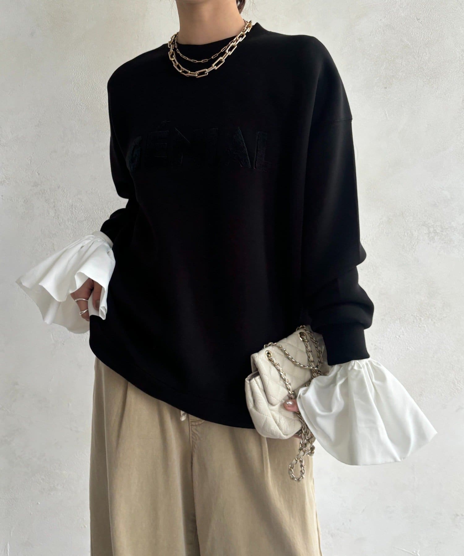 DOUDOU(ドゥドゥ) 【WEB限定】GENIALサガラ刺繍ロゴトップス