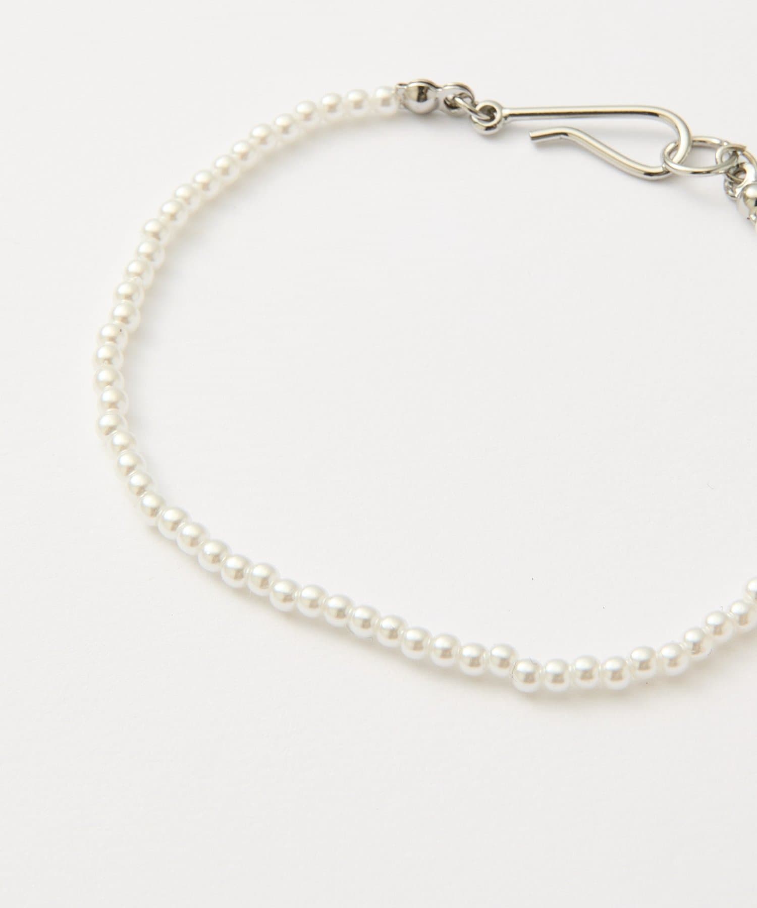 COLONY 2139(コロニー トゥーワンスリーナイン) パールブレスレット