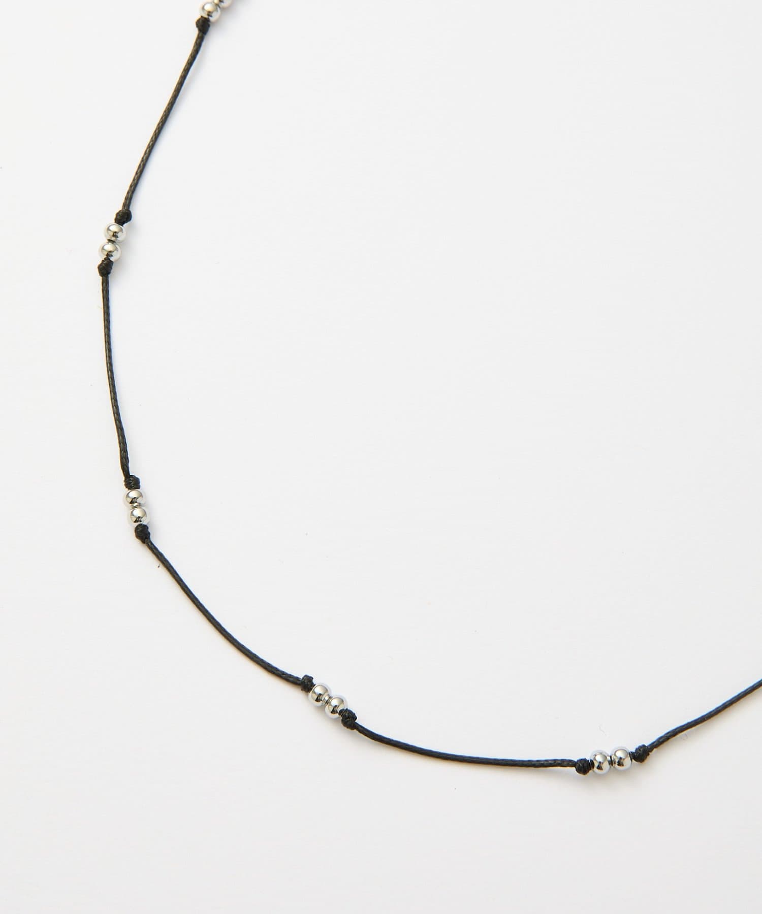 COLONY 2139(コロニー トゥーワンスリーナイン) メタリックパールコードネックレス