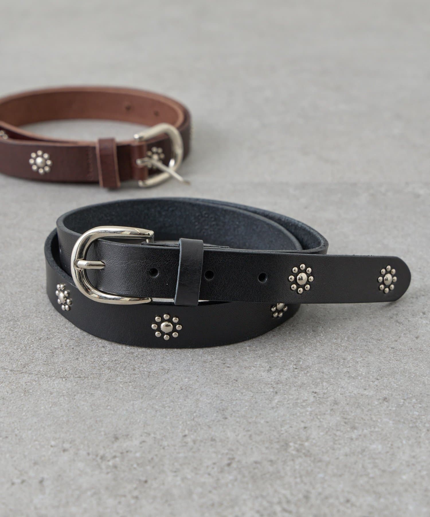 SHENERY(シーナリー) スタッズベルト