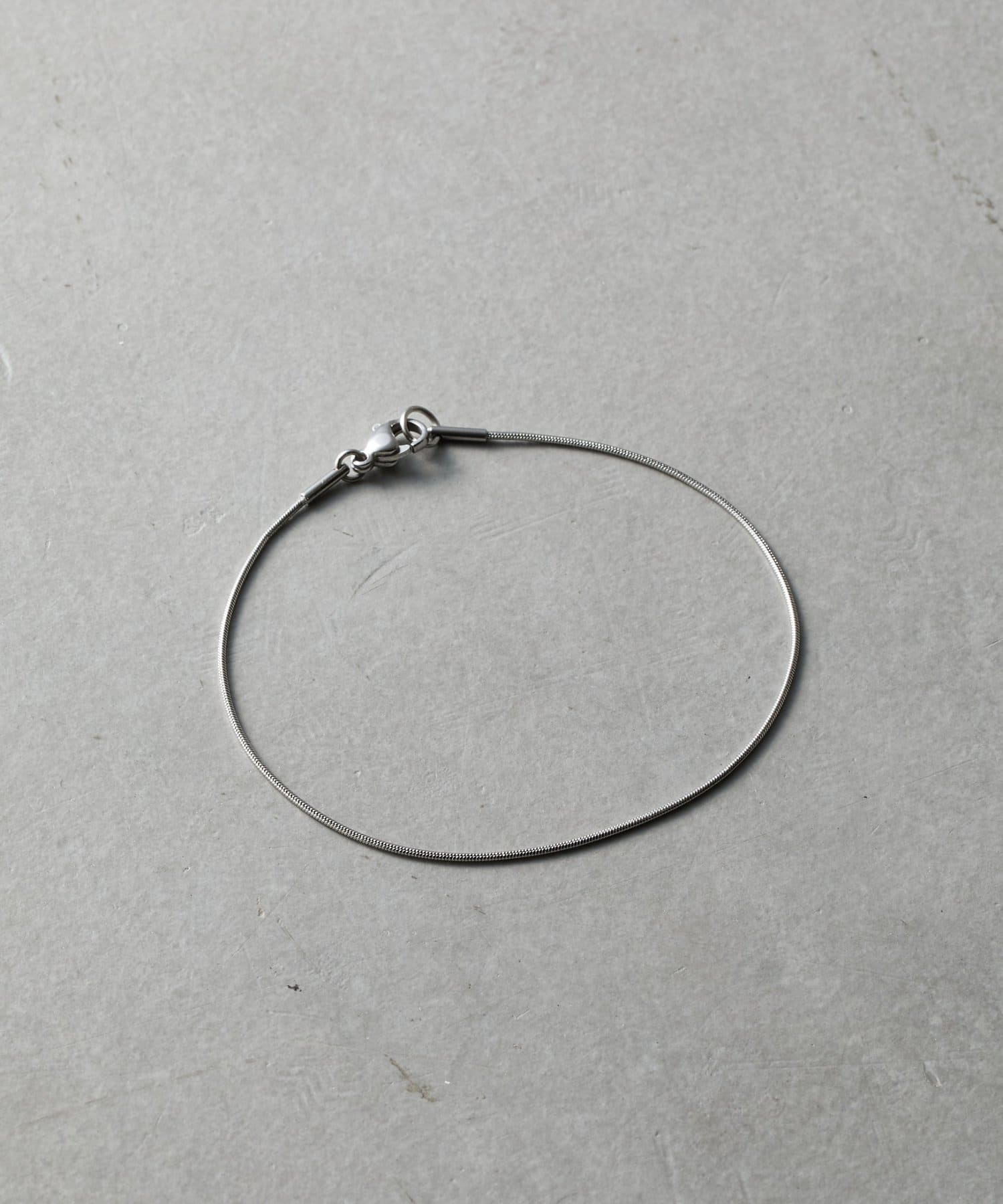 COLONY 2139(コロニー トゥーワンスリーナイン) ステンレススネークチェーンブレスレット