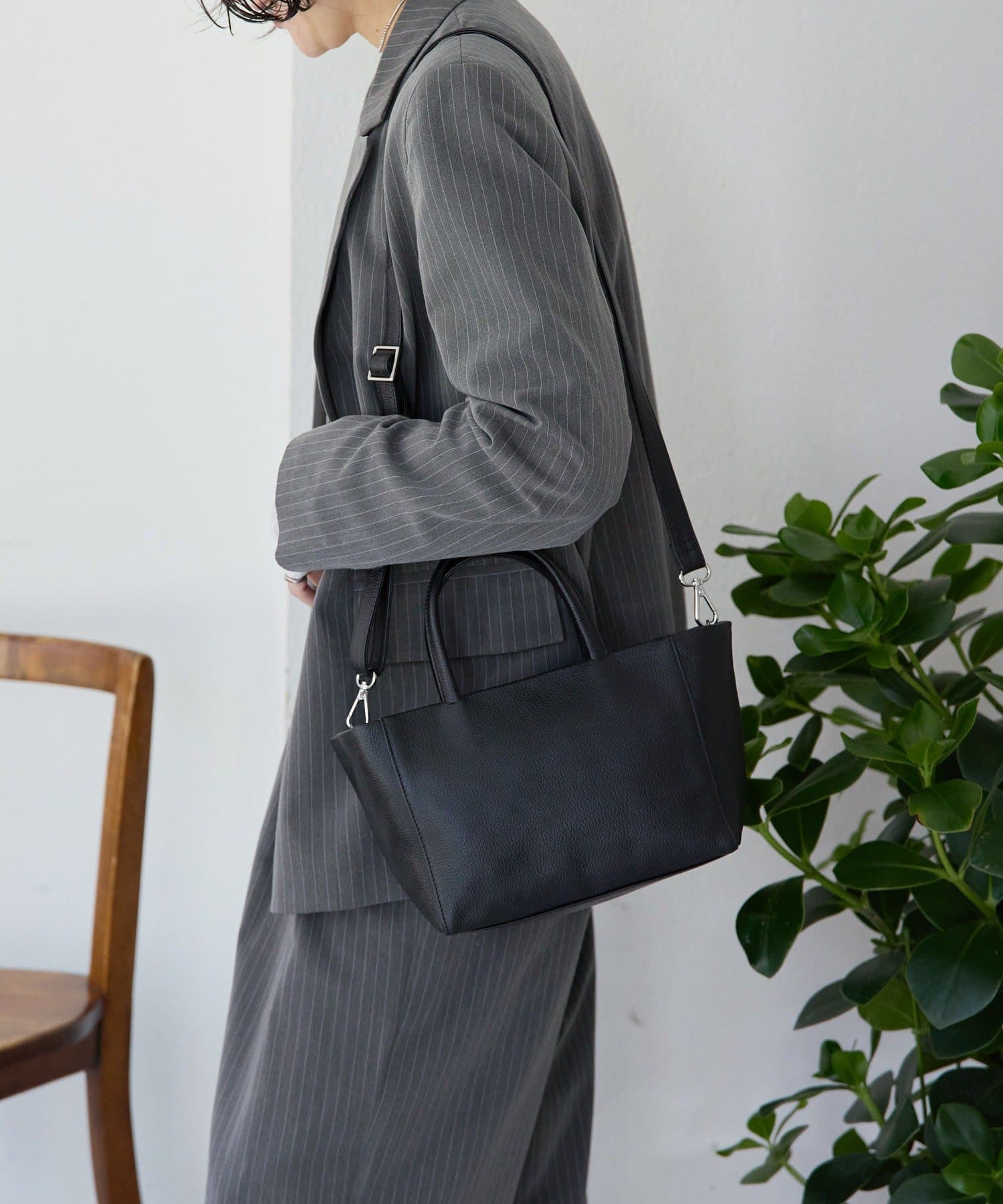 ear PAPILLONNER(イア パピヨネ) 《本革》ボックストートバッグS