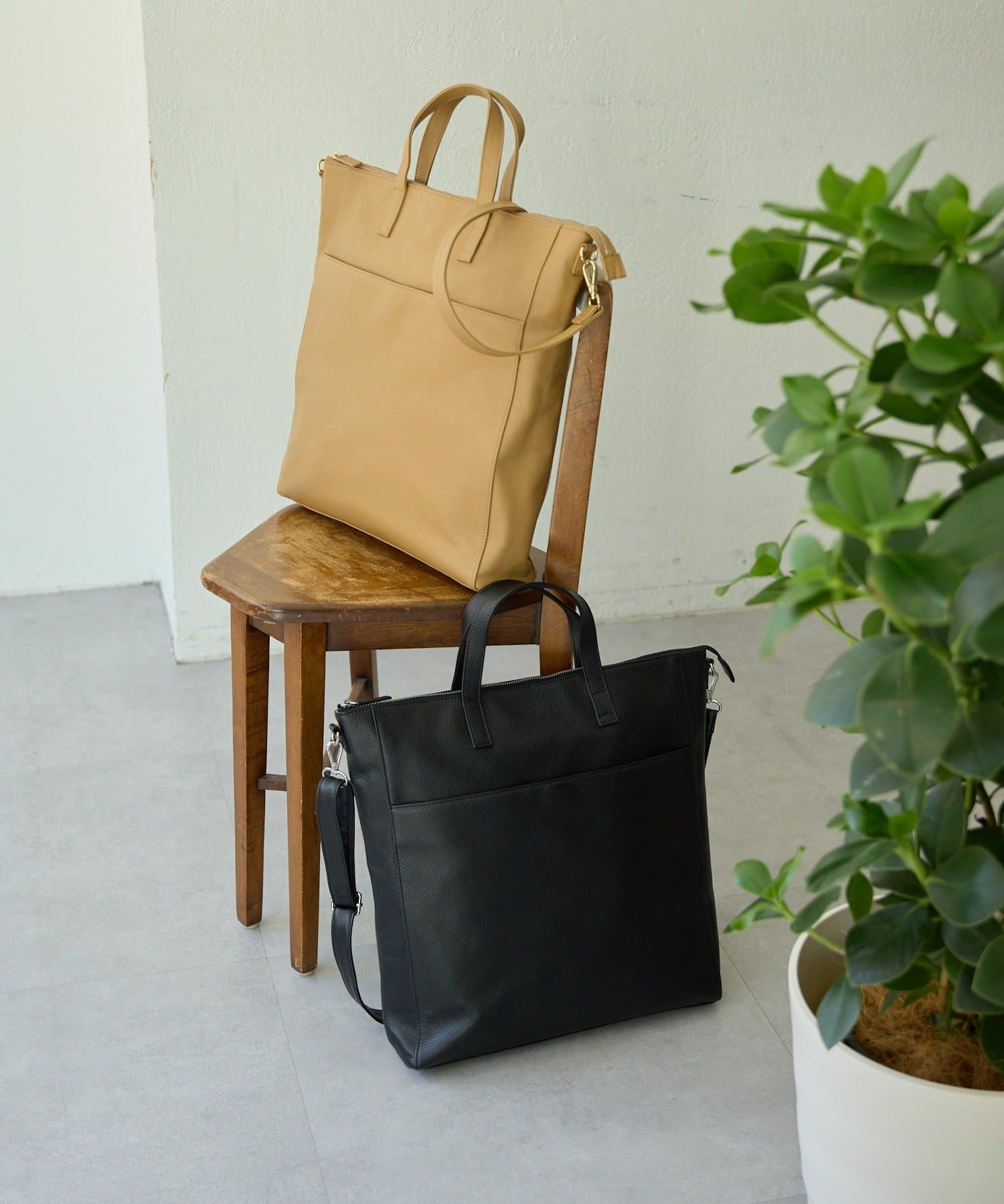 ear PAPILLONNER(イア パピヨネ) 《本革/A4サイズ対応》縦型トートバッグL