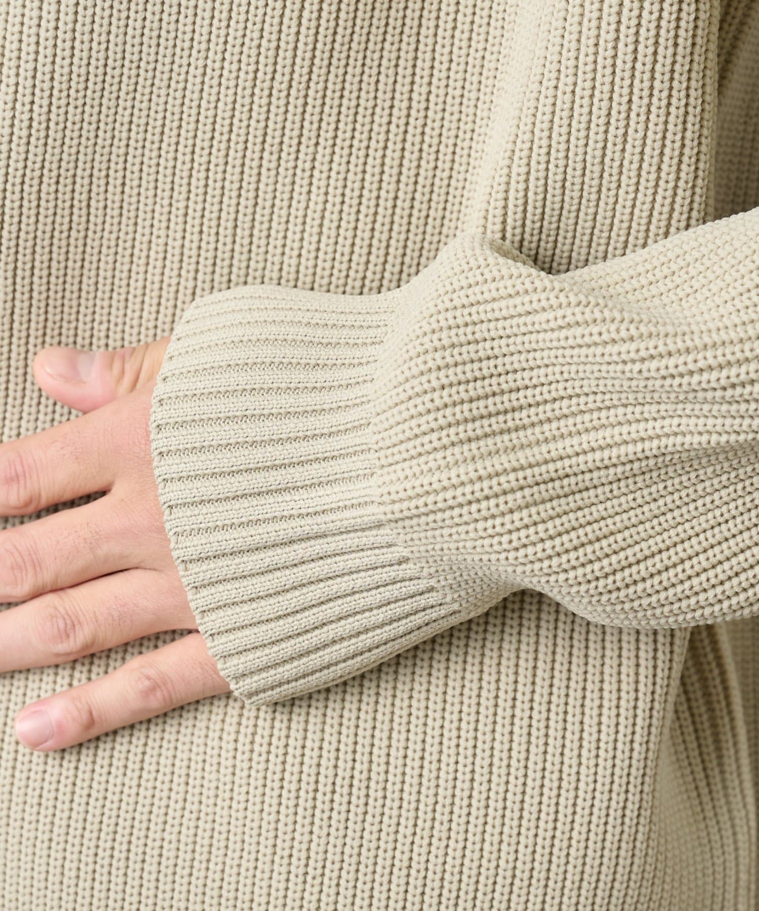 COLONY 2139(コロニー トゥーワンスリーナイン) テックニットプルオーバー