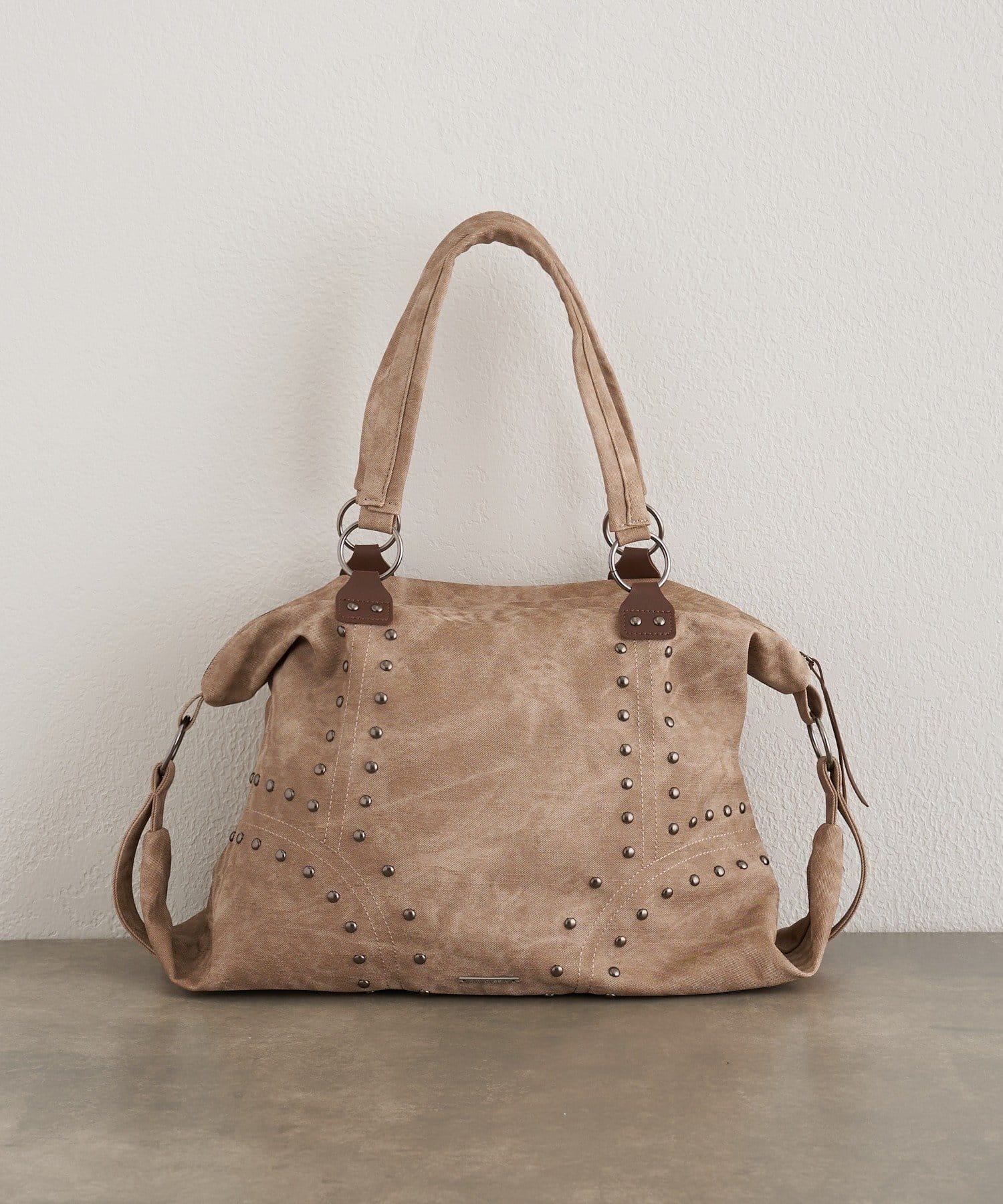 RAY CASSIN(レイカズン) スタッズ付トートバッグ