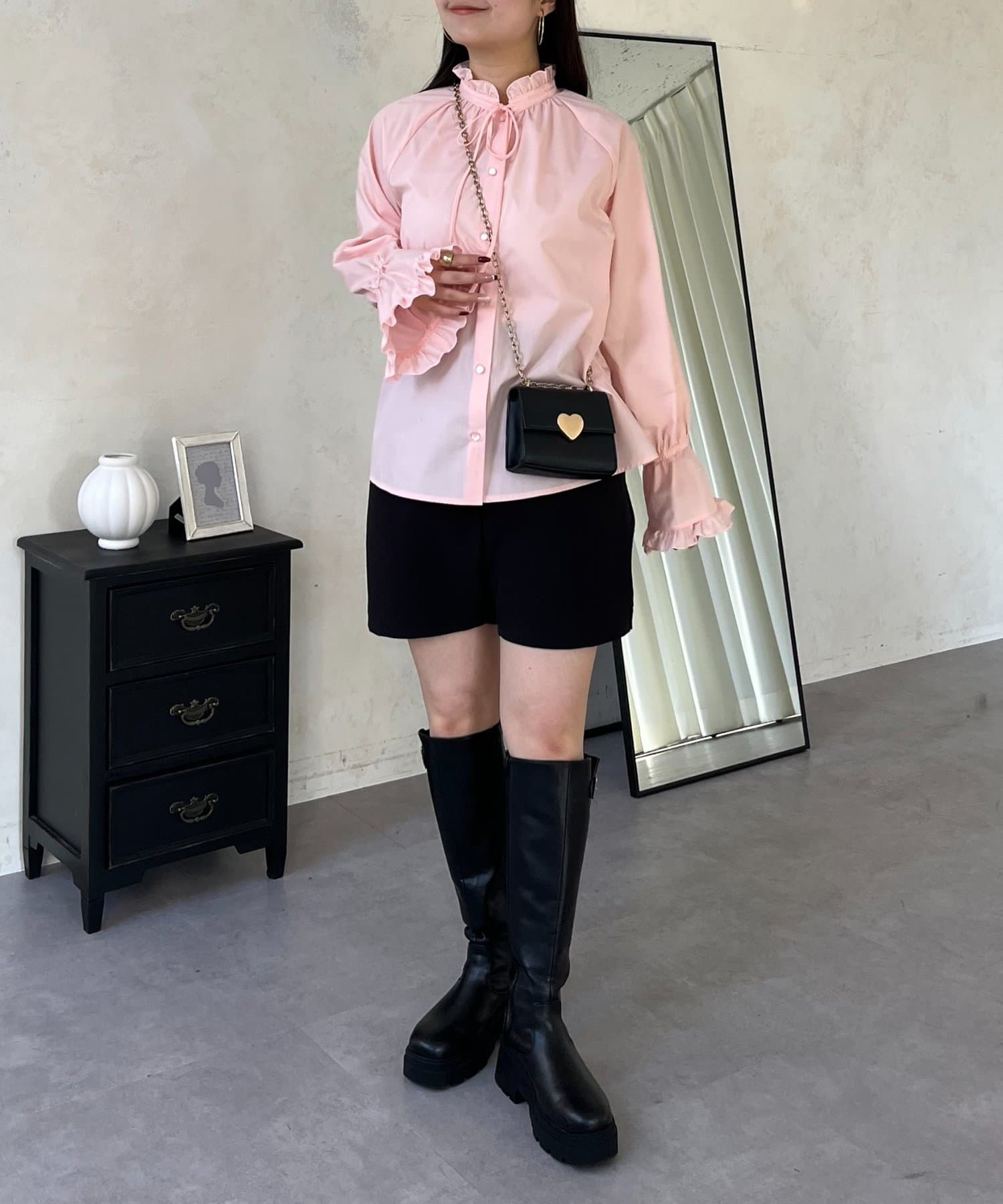 prose verse(プロズヴェール) フリルキャンディスリーブフロントリボンブラウス