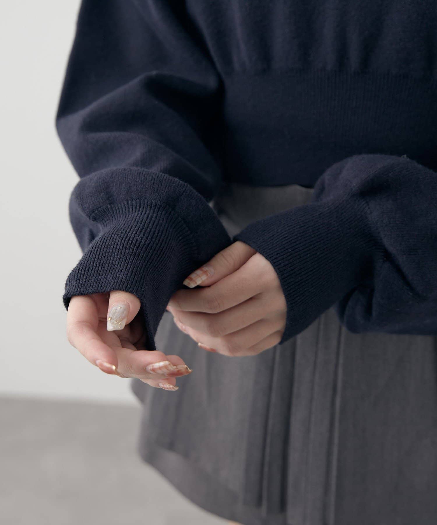 mline(エムライン) [mline]Vコンパクトニット