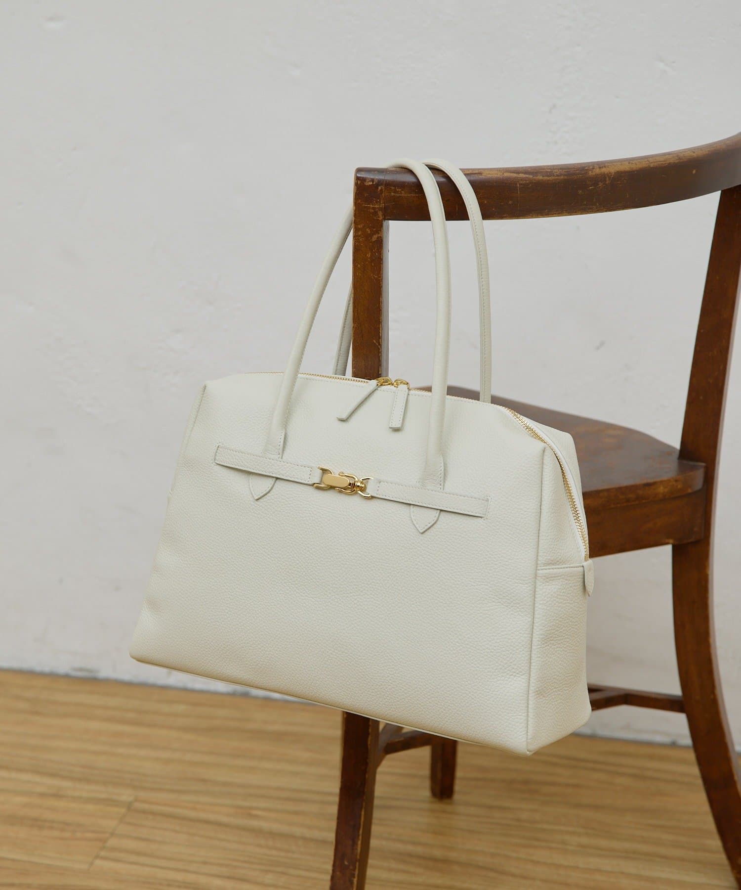 GALLARDAGALANTE(ガリャルダガランテ) 【2.718】バックルボストンバッグ