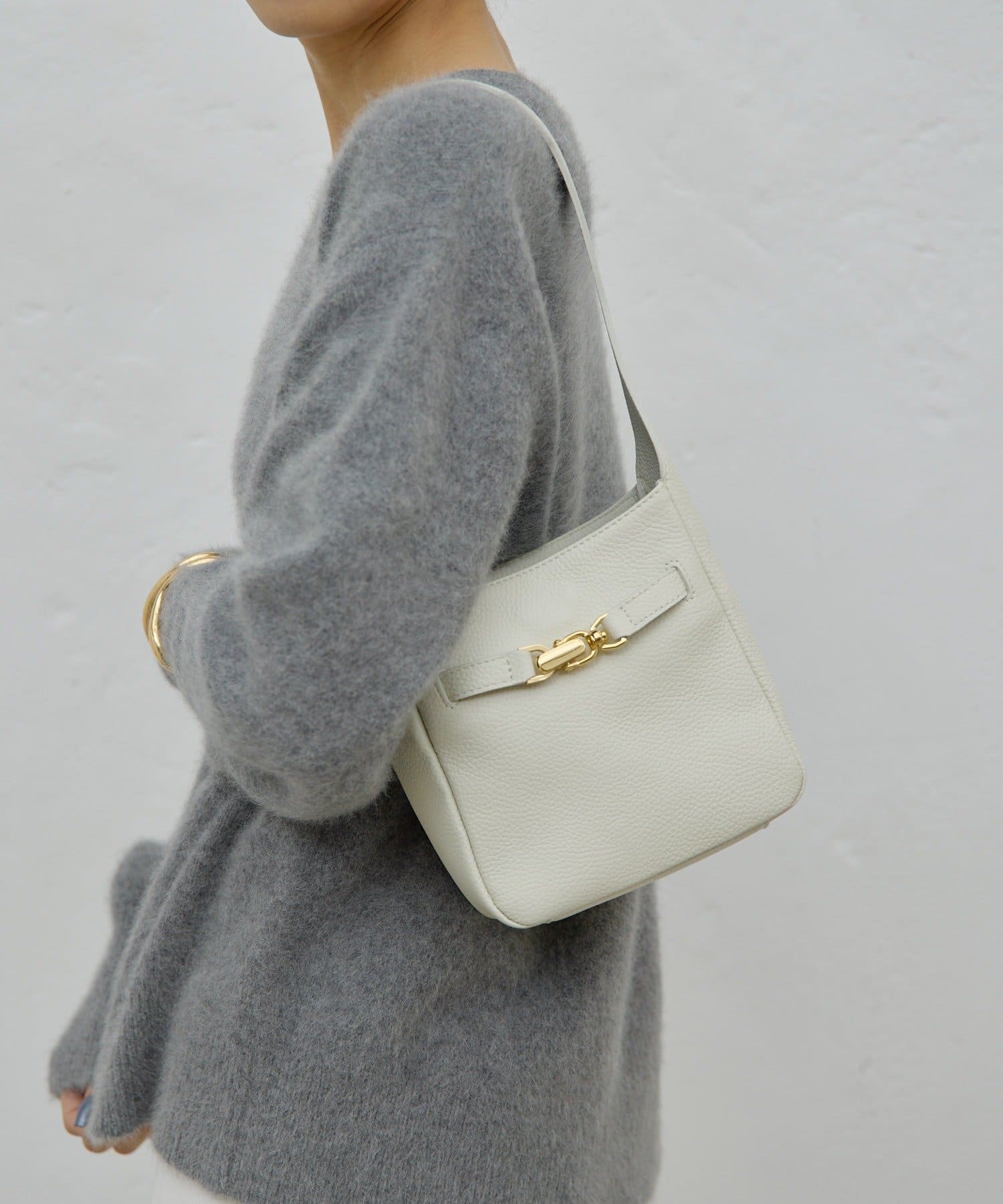 GALLARDAGALANTE(ガリャルダガランテ) 【近日予約開始】【2.718】バックルワンショルダー