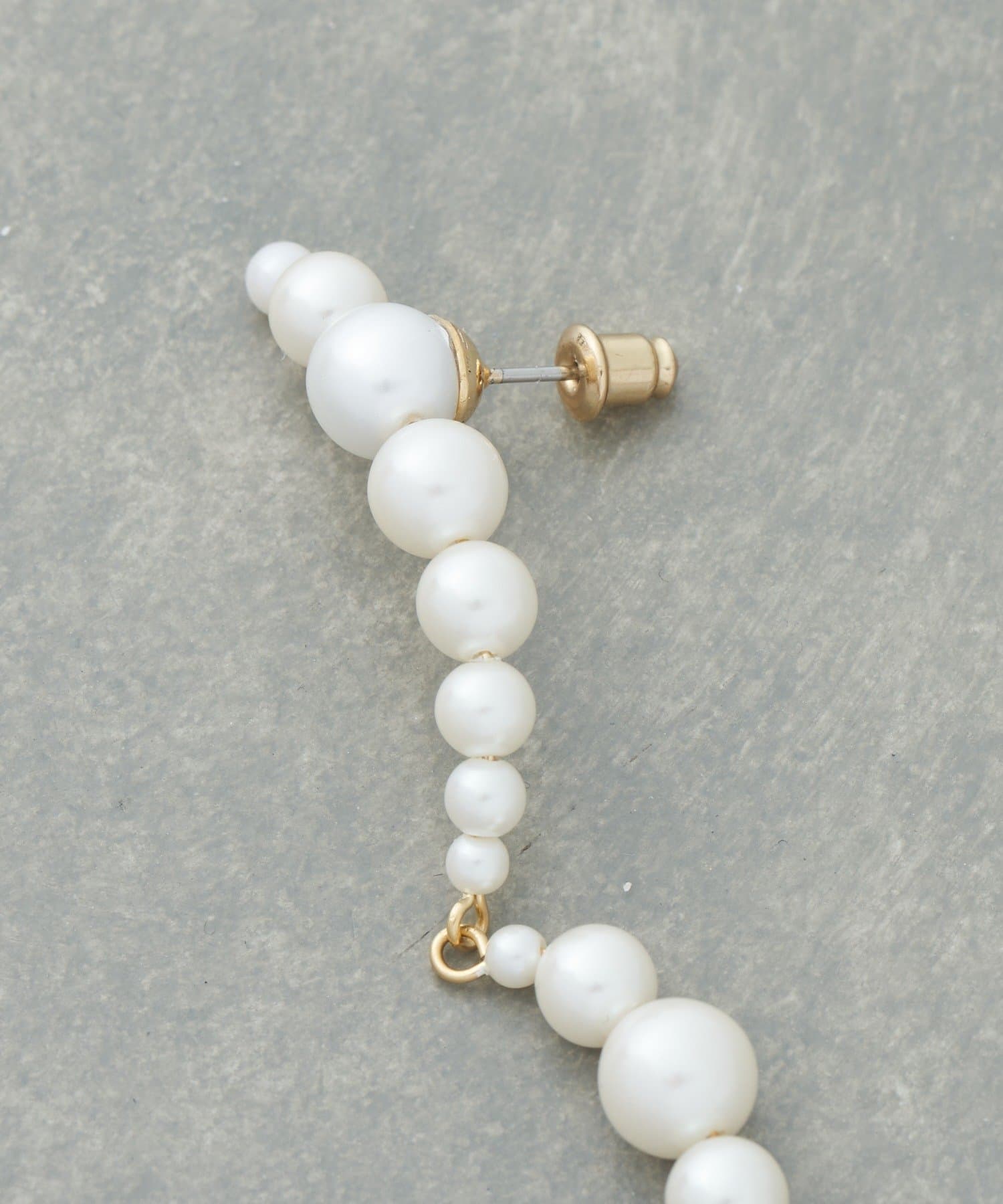 GALLARDAGALANTE(ガリャルダガランテ) ラインパールシングルピアス