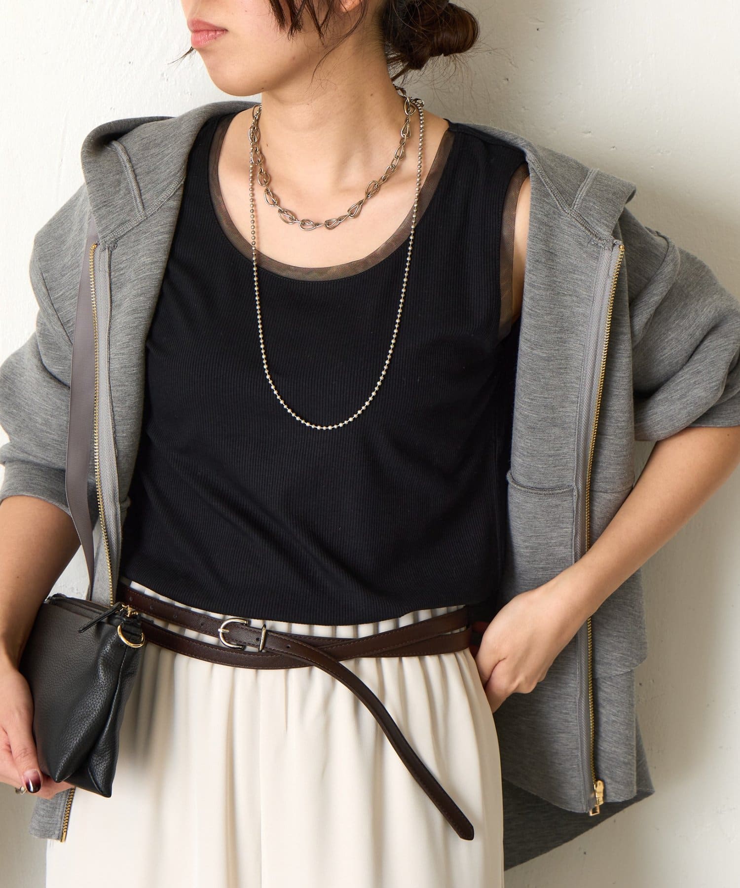 Jena　espace merveilleux(ジェナ　エスパスメルヴェイユ) 【ほんのり透けニュアンス】チュール付リブタンク