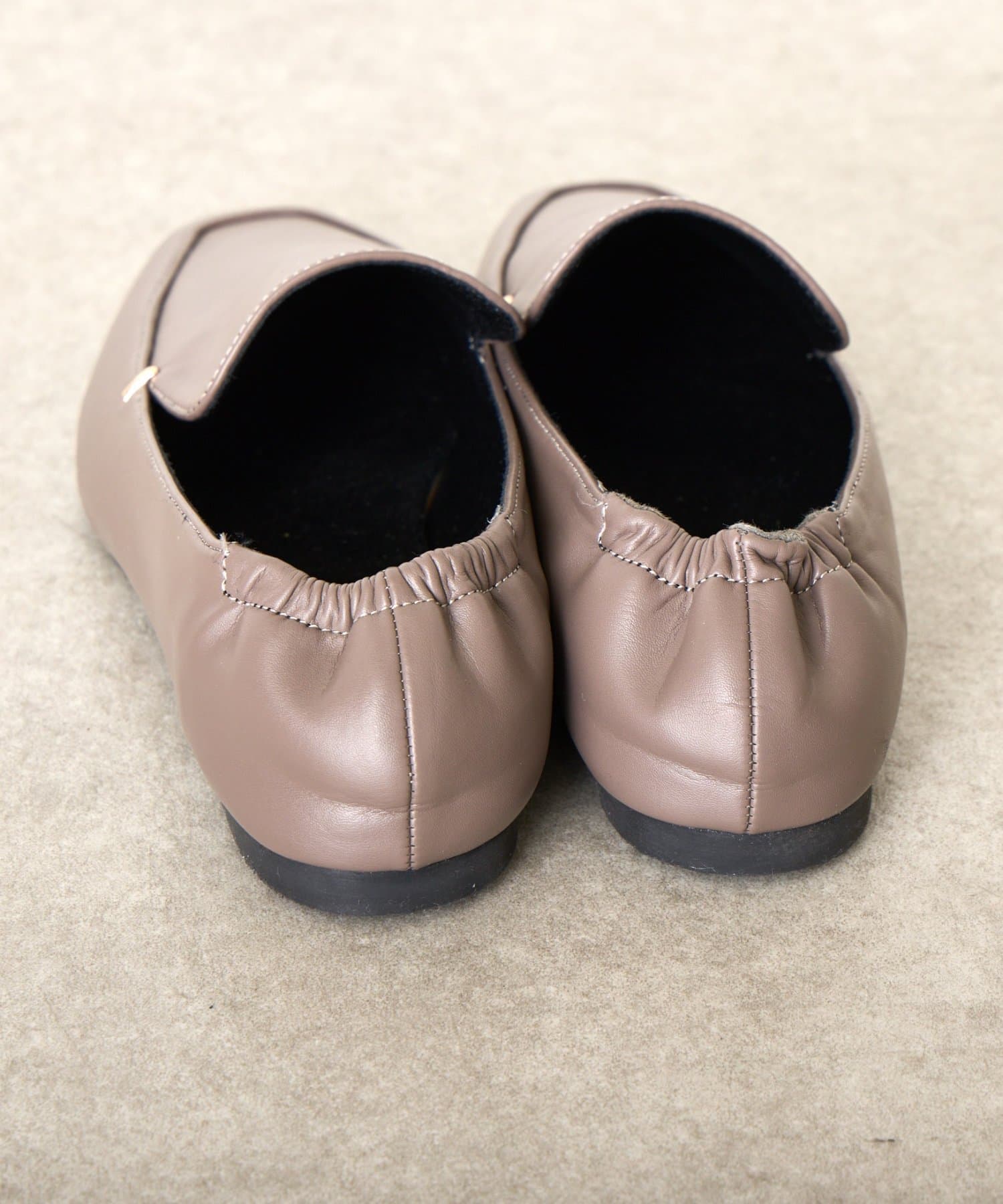 Jena　espace merveilleux(ジェナ　エスパスメルヴェイユ) フラットソフトパンプス