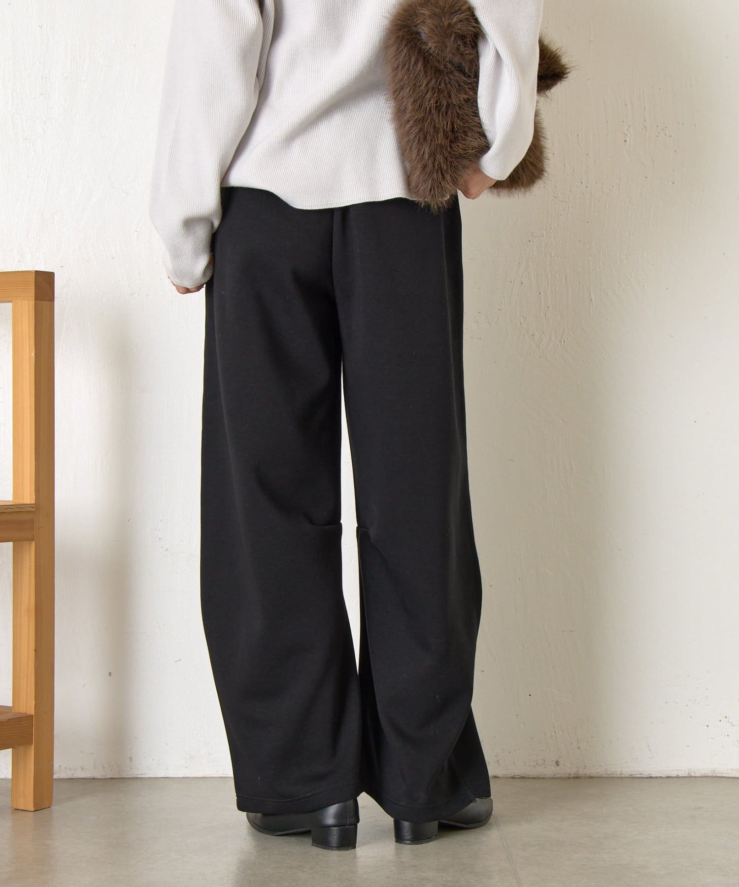 Jena　espace merveilleux(ジェナ　エスパスメルヴェイユ) スエットカーブパンツ