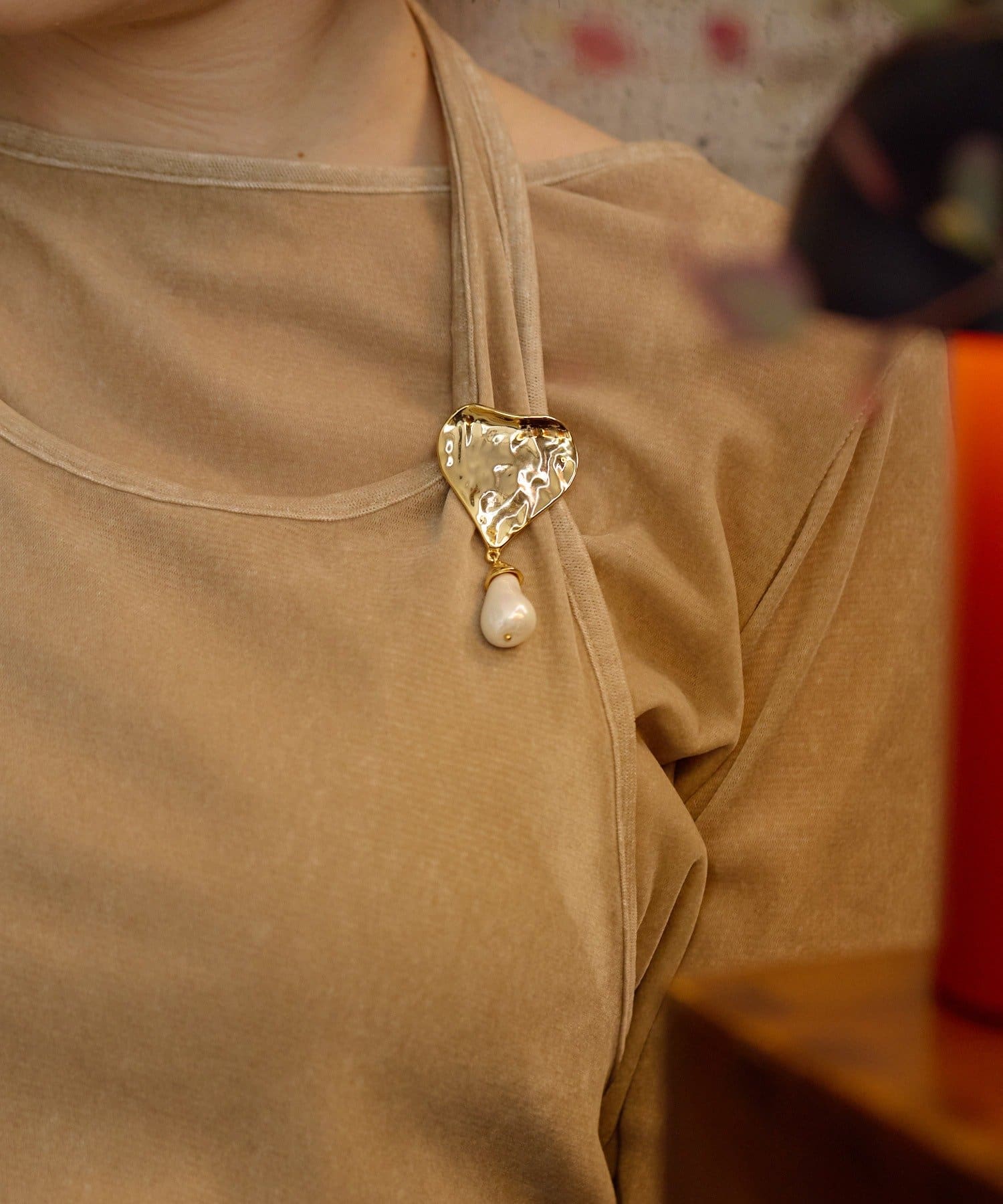 ear PAPILLONNER(イア パピヨネ) 《WEB限定》ハート×雫パールブローチ