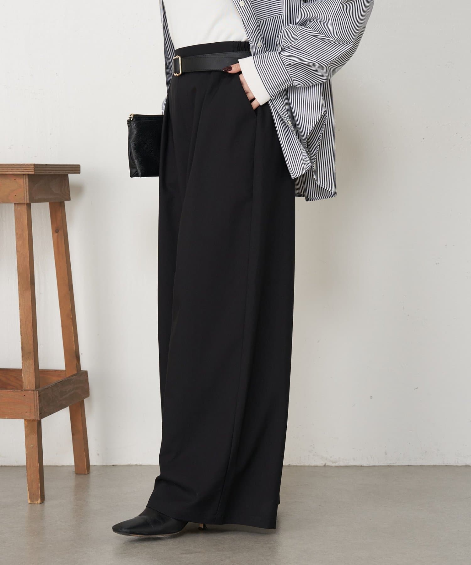 Jena　espace merveilleux(ジェナ　エスパスメルヴェイユ) 【美脚見え◎】ワンタックワイドパンツ