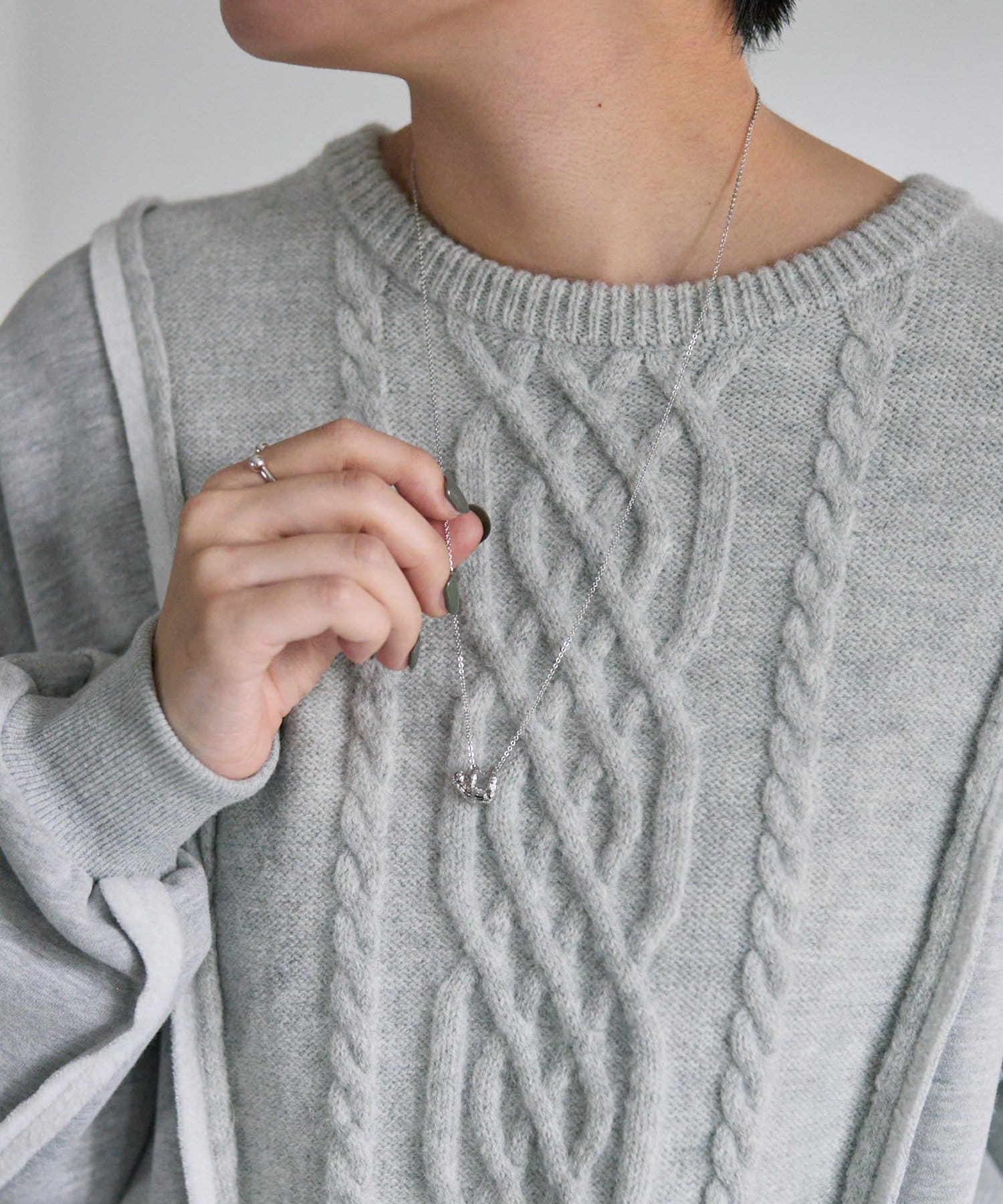 ear PAPILLONNER(イア パピヨネ) ナマケモノネックレス