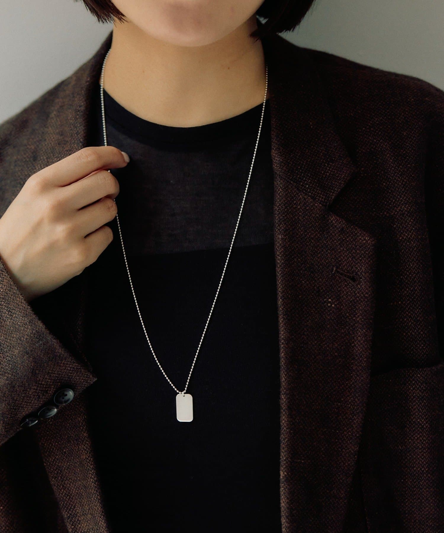 ear PAPILLONNER(イア パピヨネ) 《WEB限定/スターリングシルバー使用》ネームタグネックレス